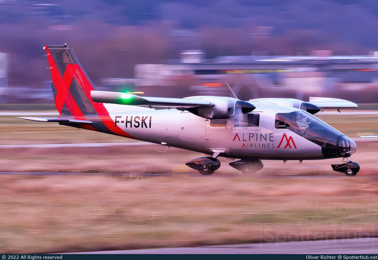 Photo of F-HSKI - Vulcanair P.68TC Observer operated by Alpine Airlines