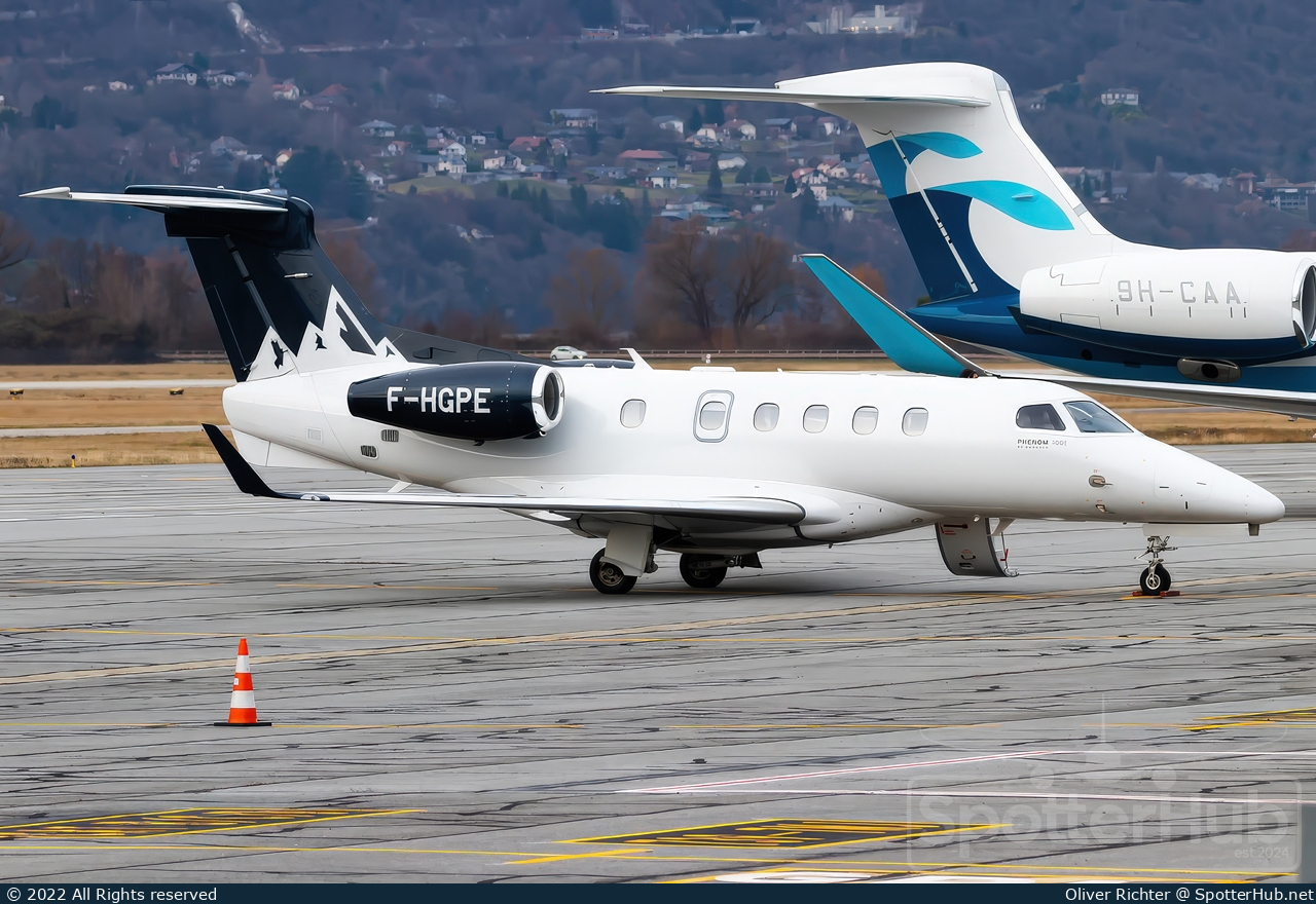 Photo of F-HGPE - Embraer Phenom 300E operated by Pan Européenne Air Service