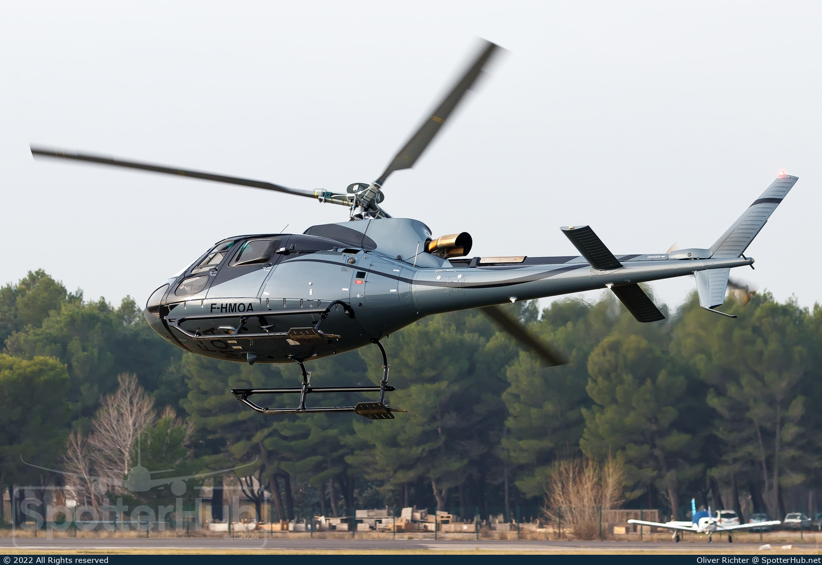Photo of F-HMOA - Airbus Helicopters H125 operated by Poma Air Service