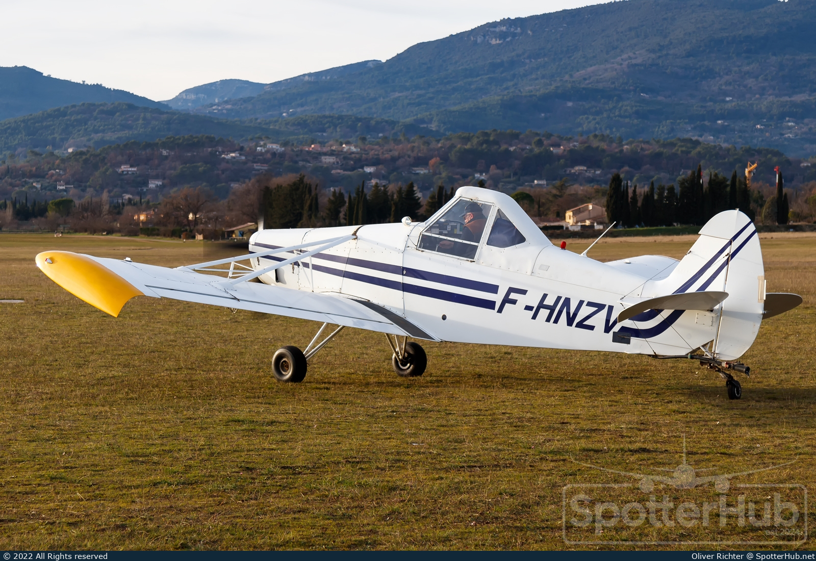 Photo of F-HNZV - Piper PA-25-235 Pawnee D operated by AAPCA Association Aéronautique Provence Côte d'Azur