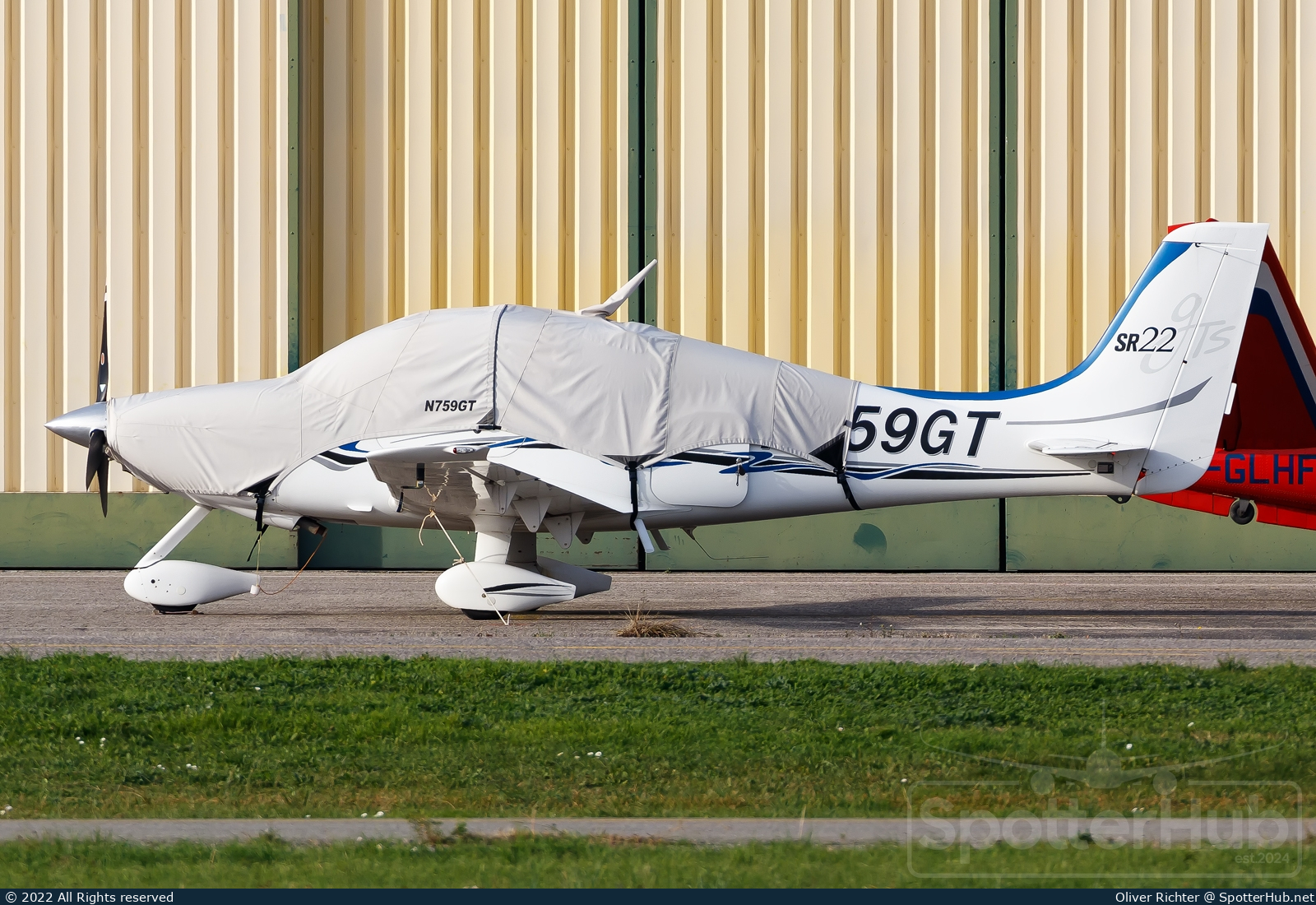 Photo of N759GT - Cirrus SR22 G2 GTS operated by Private