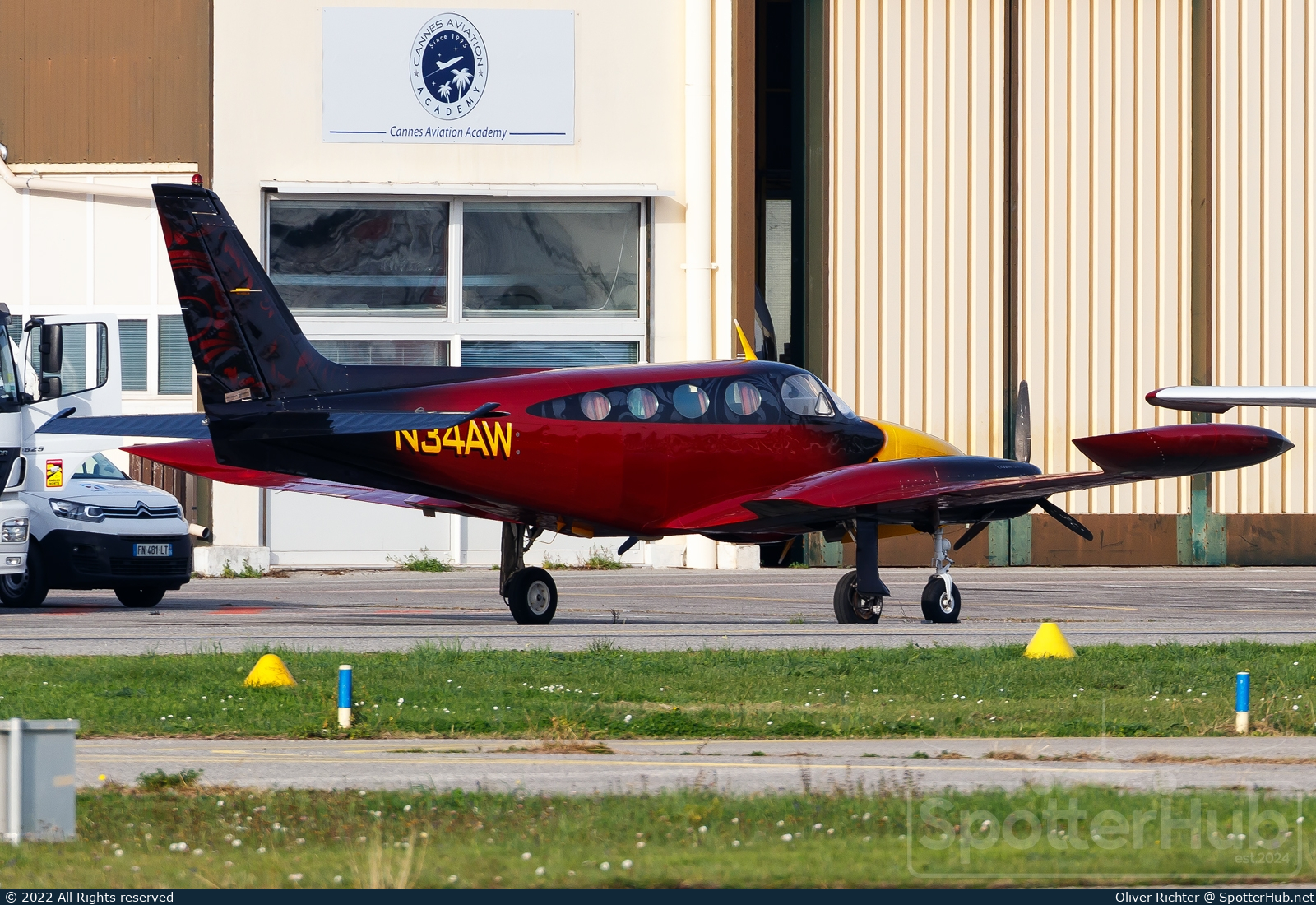 Photo of N34AW - Cessna 340A operated by Private