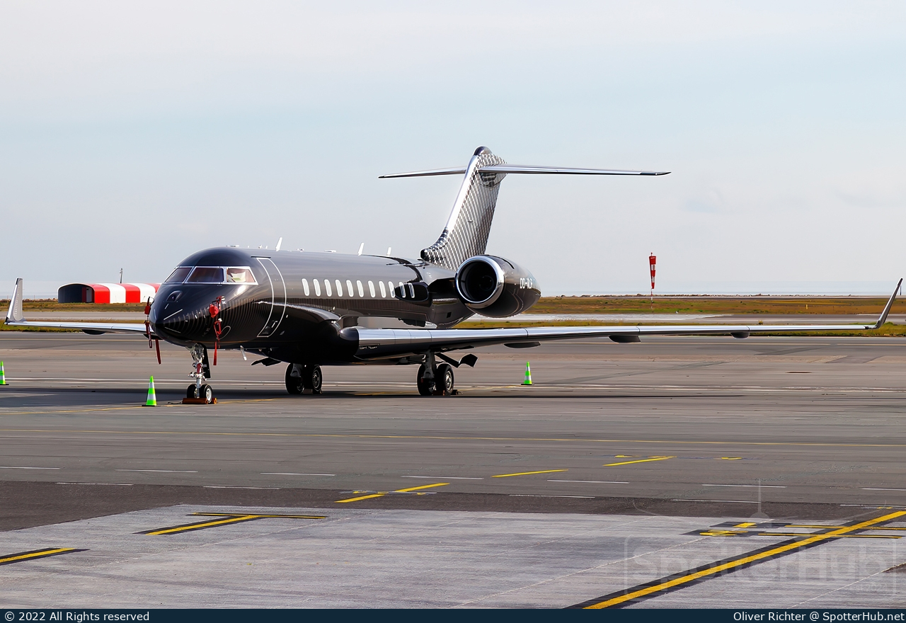 Photo of OO-WLP - Bombardier Global 5500 operated by Luxaviation Belgium