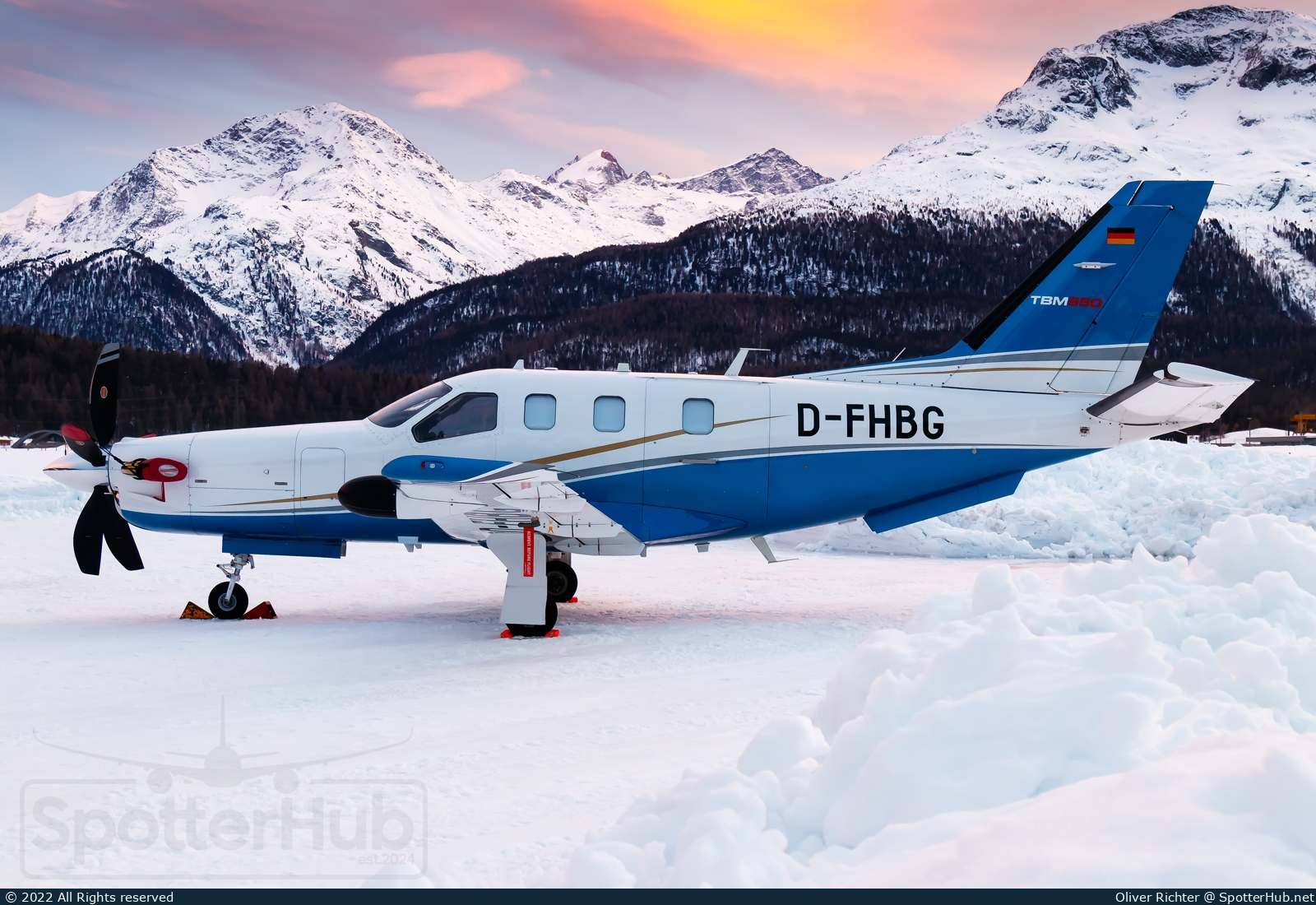 Photo of D-FHBG - SOCATA TBM 850 operated by Private