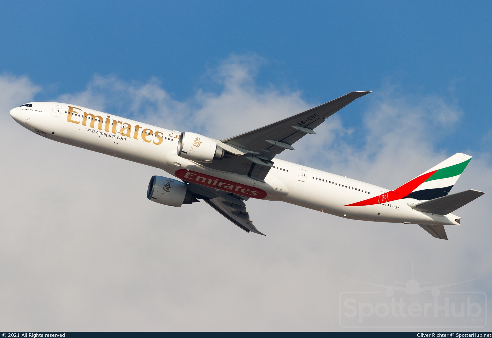Photo of A6-ENC - Boeing 777-31H(ER) operated by Emirates