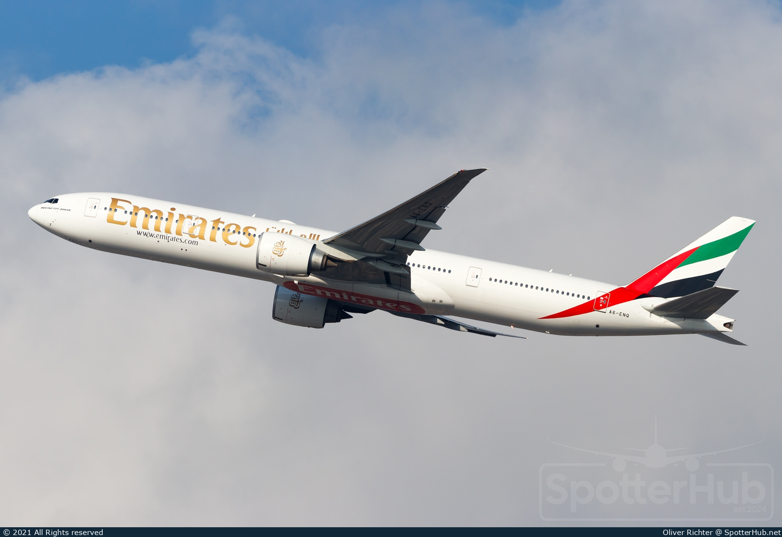 Photo of A6-ENQ - Boeing 777-31H(ER) operated by Emirates