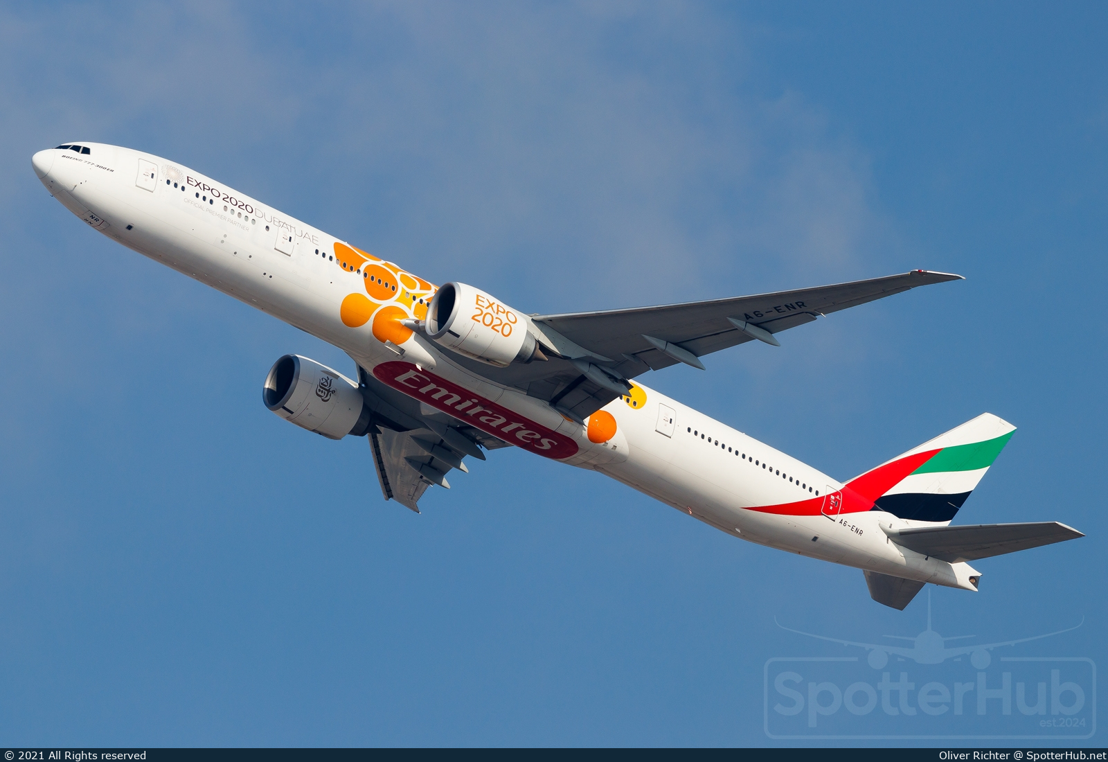 Photo of A6-ENR - Boeing 777-31H(ER) operated by Emirates