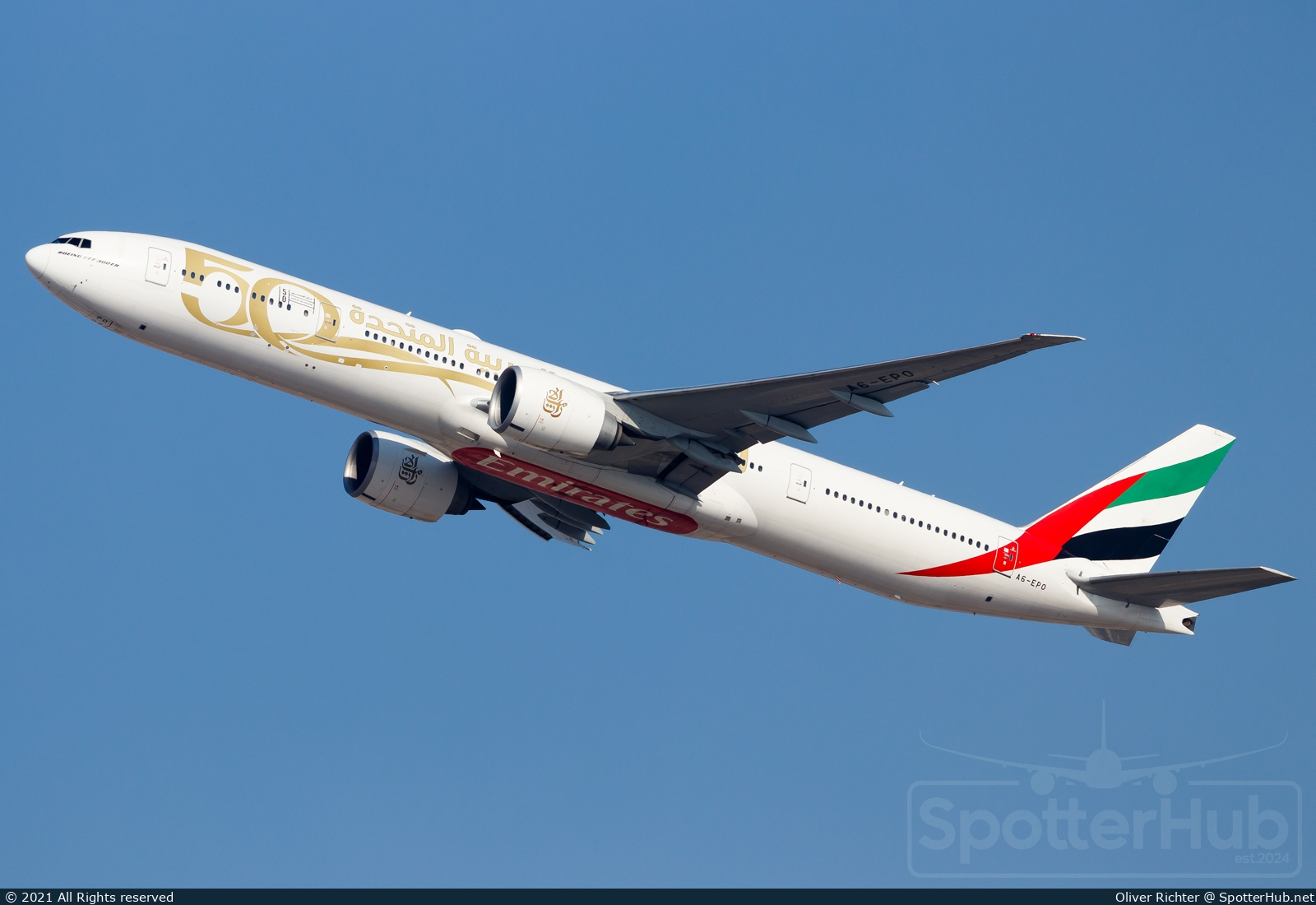 Photo of A6-EPO - Boeing 777-31H(ER) operated by Emirates