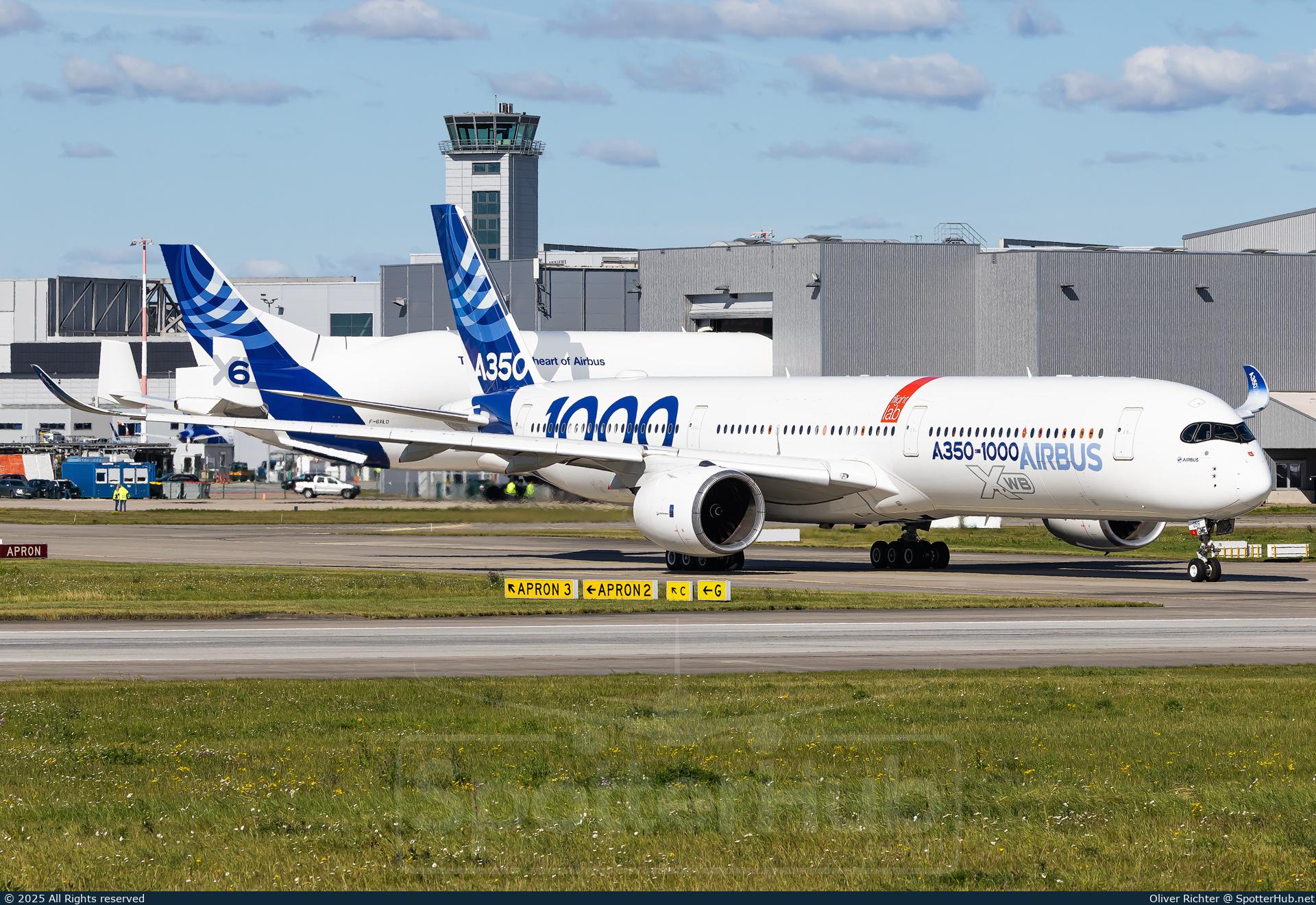 Photo of F-WMIL - Airbus A350-1041 operated by Airbus Industrie
