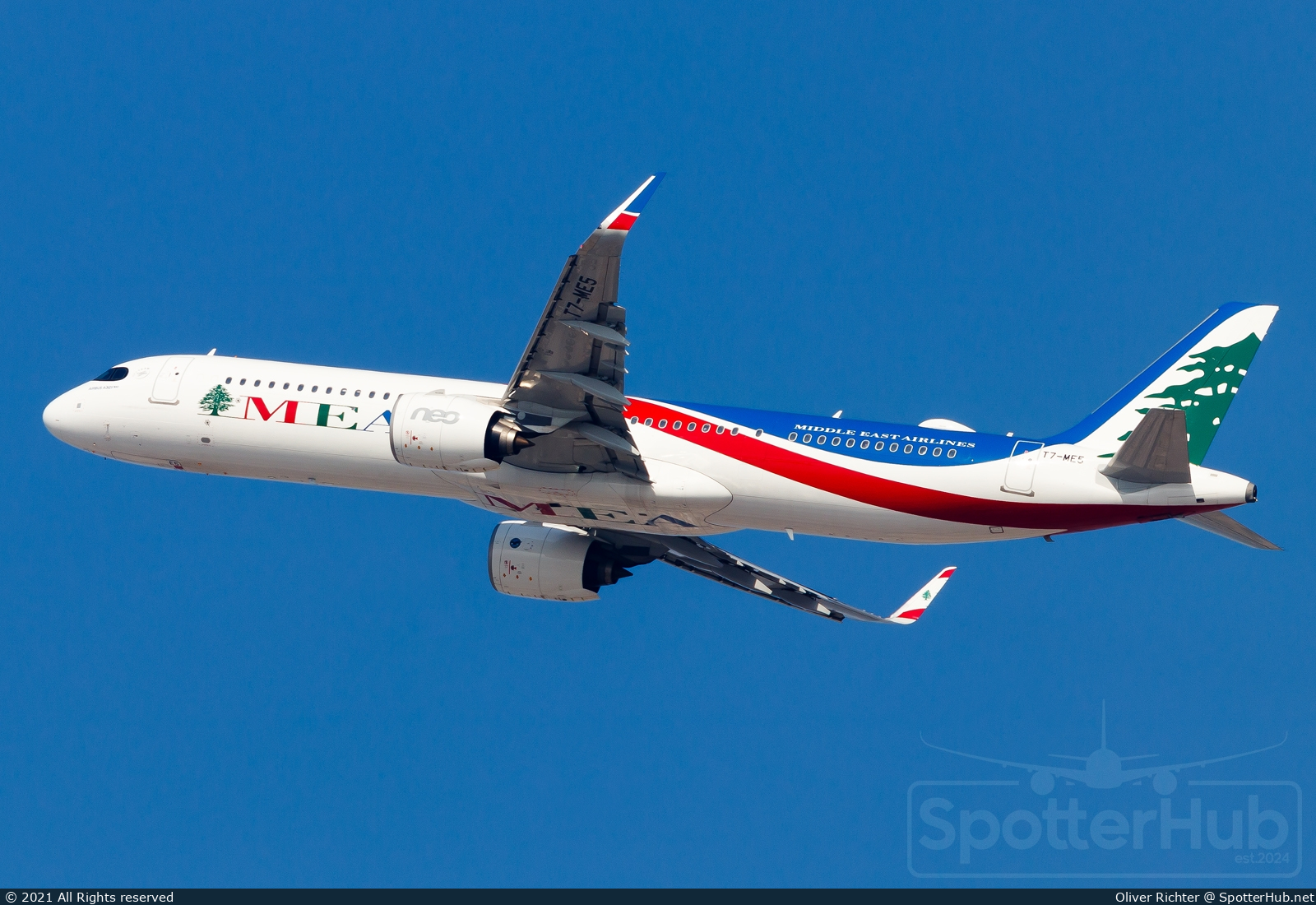 Photo of T7-ME5 - Airbus A321-271NX operated by MEA Middle East Airlines