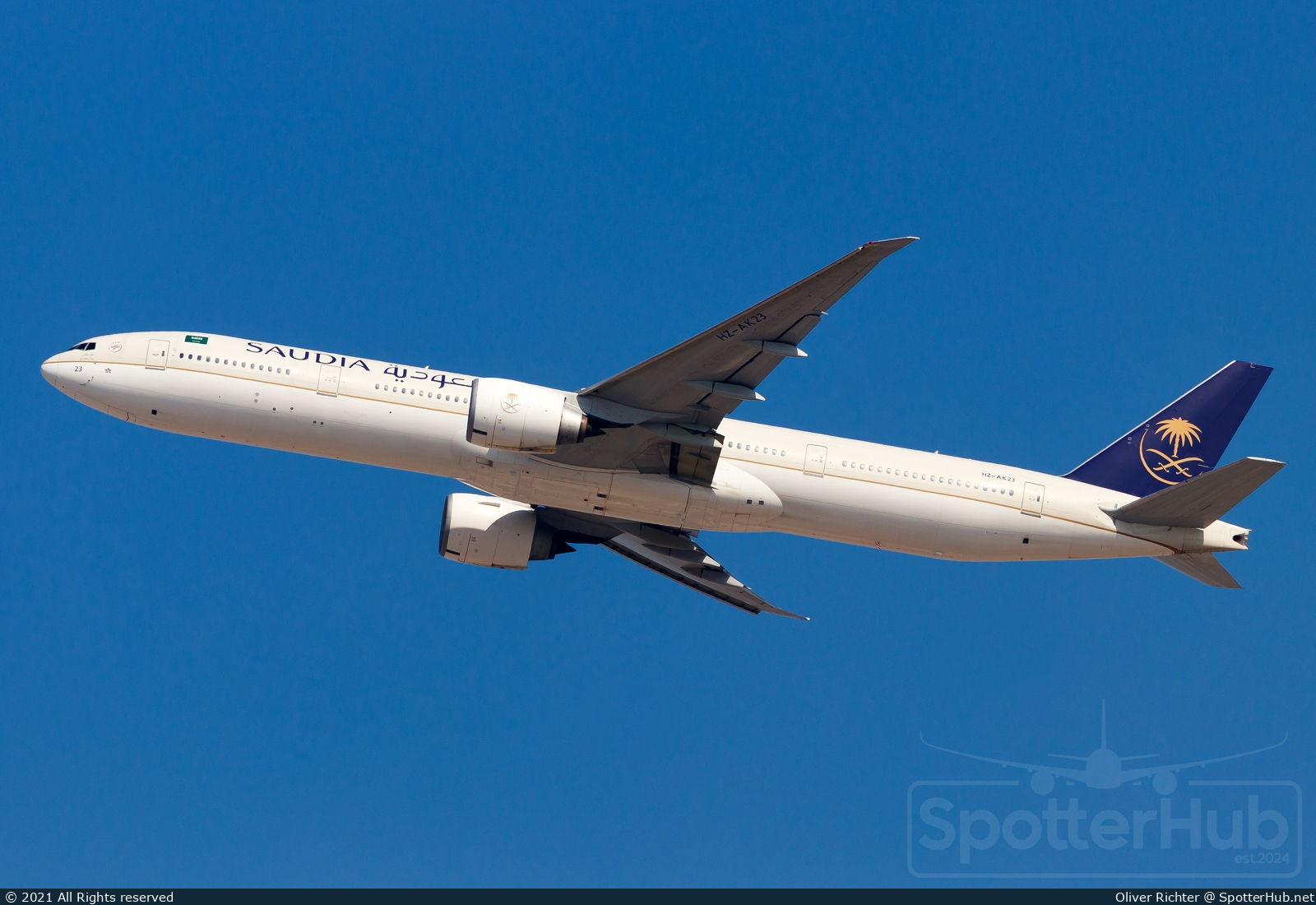 Photo of HZ-AK23 - Boeing 777-368(ER) operated by Saudia