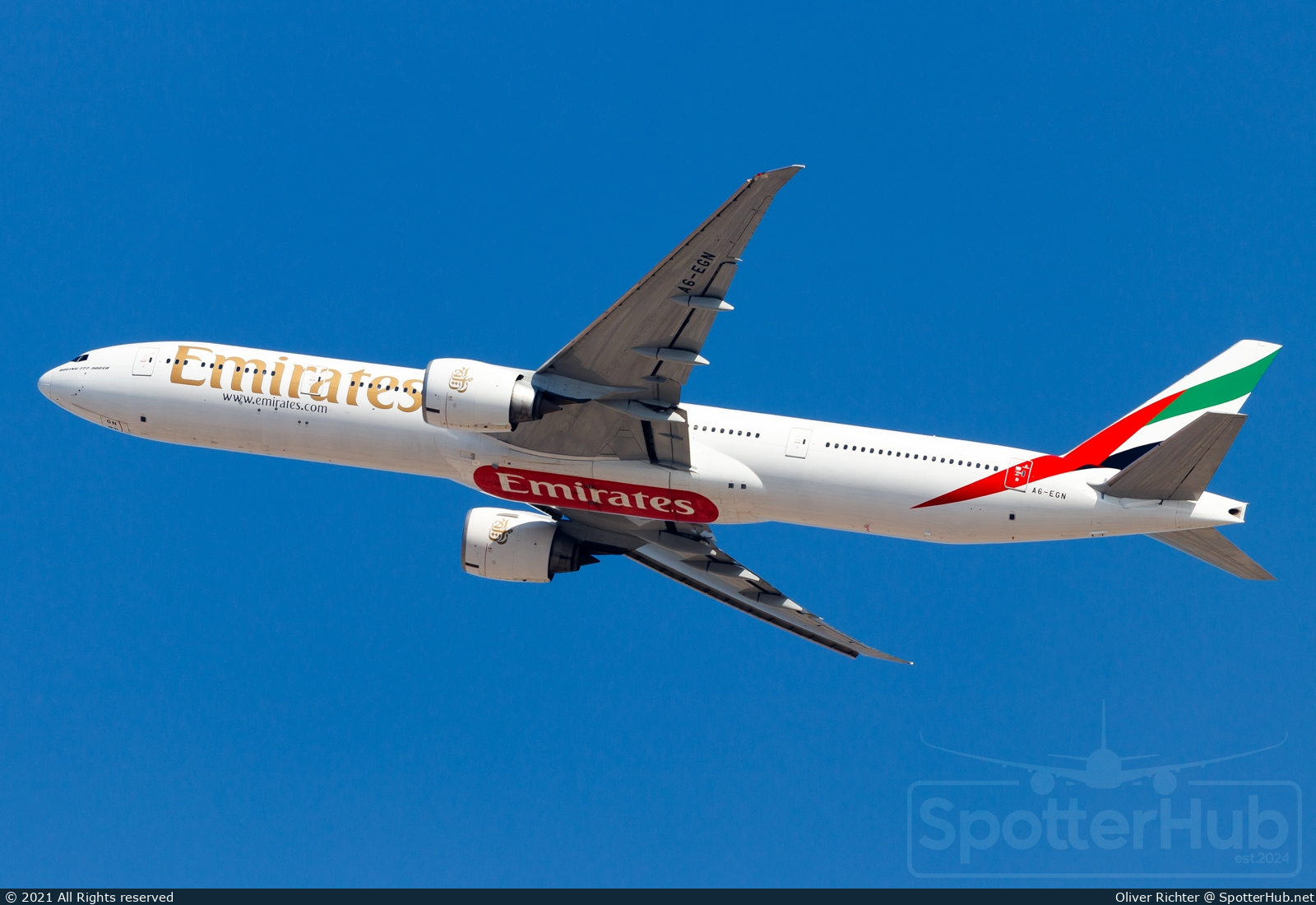 Photo of A6-EGN - Boeing 777-31H(ER) operated by Emirates