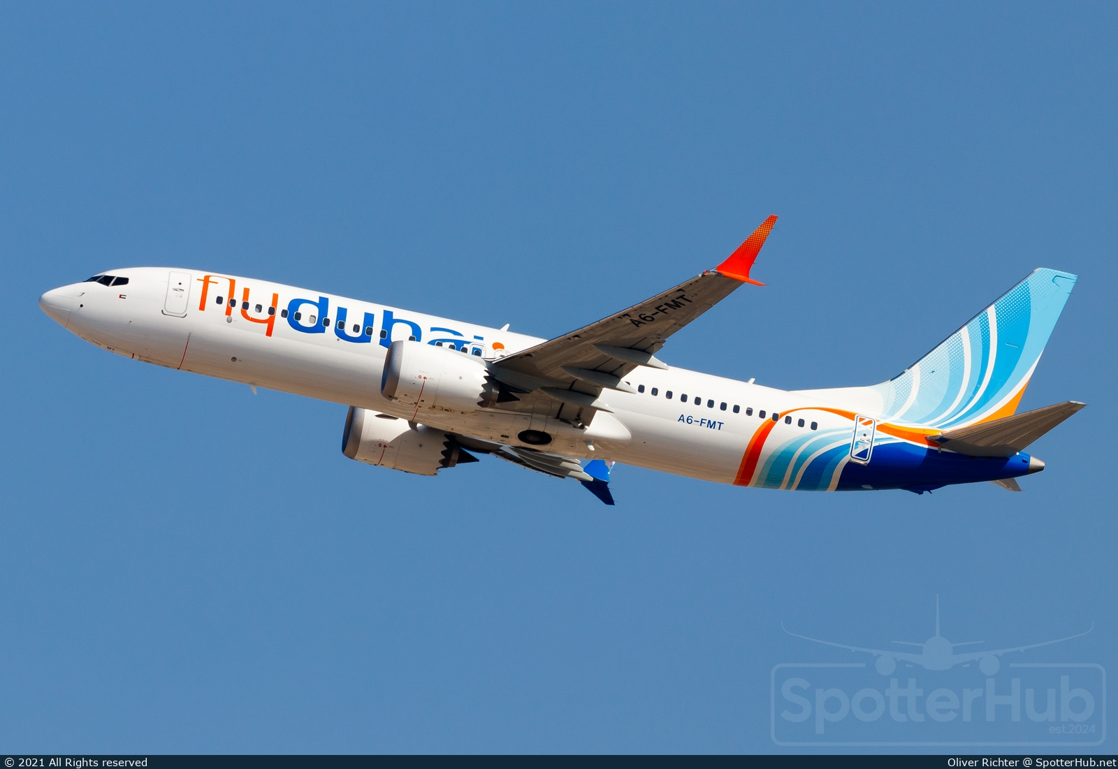 Photo of A6-FMT - Boeing 737 MAX 8 operated by flydubai