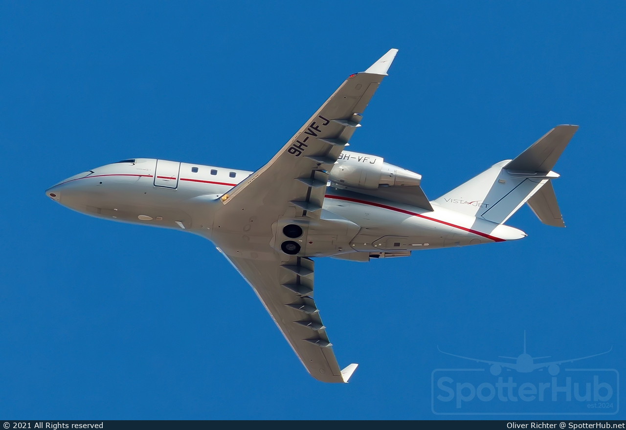 Photo of 9H-VFJ - Bombardier Challenger 605 operated by VistaJet
