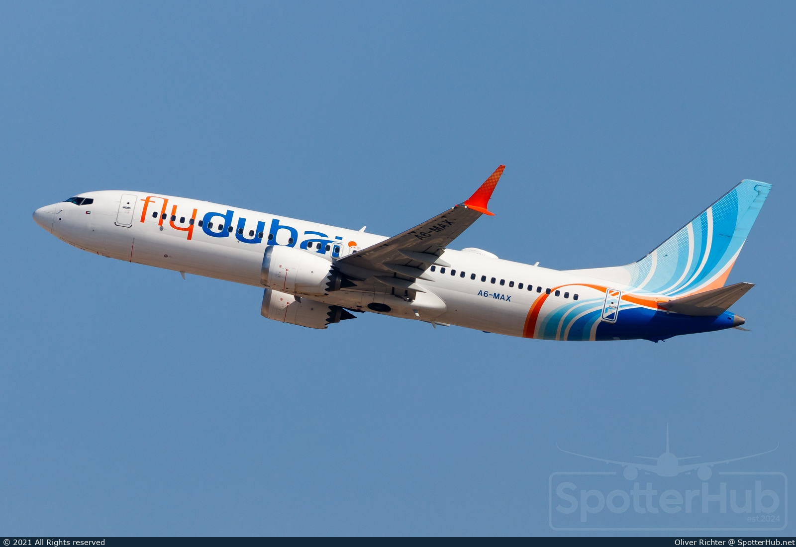 Photo of A6-MAX - Boeing 737 MAX 8 operated by flydubai