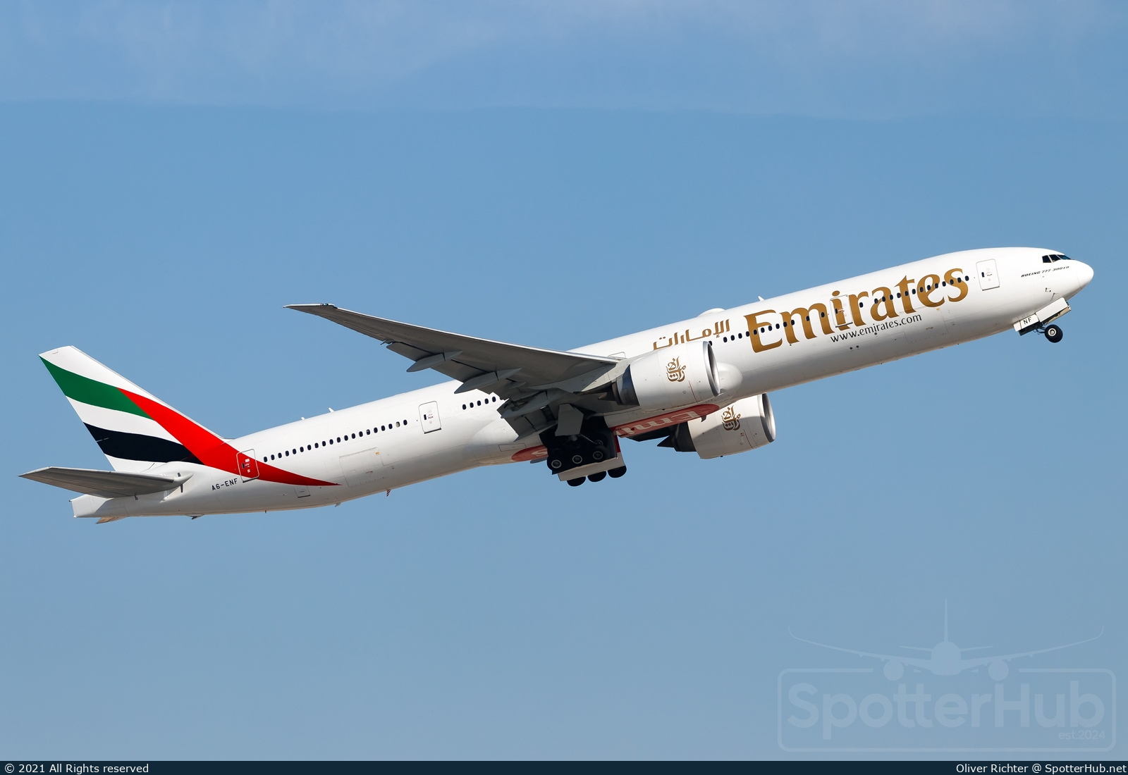 Photo of A6-ENF - Boeing 777-31H(ER) operated by Emirates
