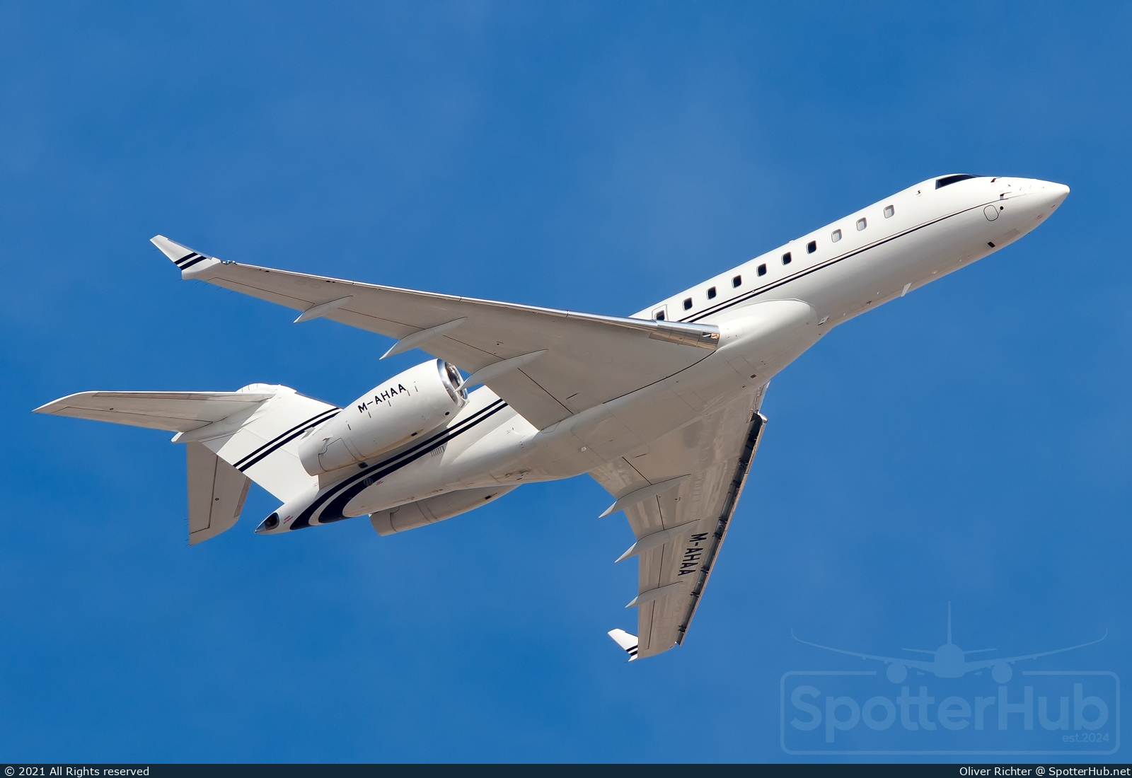 Photo of M-AHAA - Bombardier Global 6000 operated by International Jet Management
