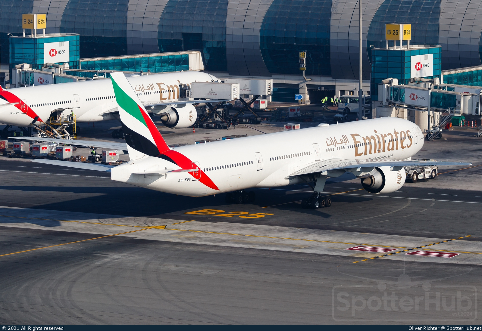 Photo of A6-EQC - Boeing 777-31H(ER) operated by Emirates