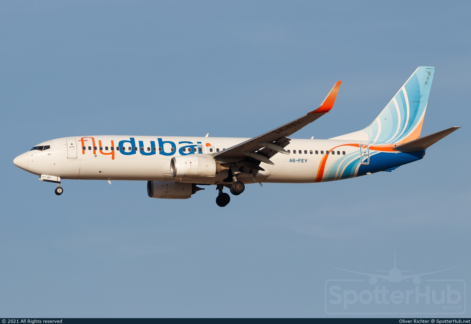 Photo of A6-FEY - Boeing 737-8KN operated by flydubai