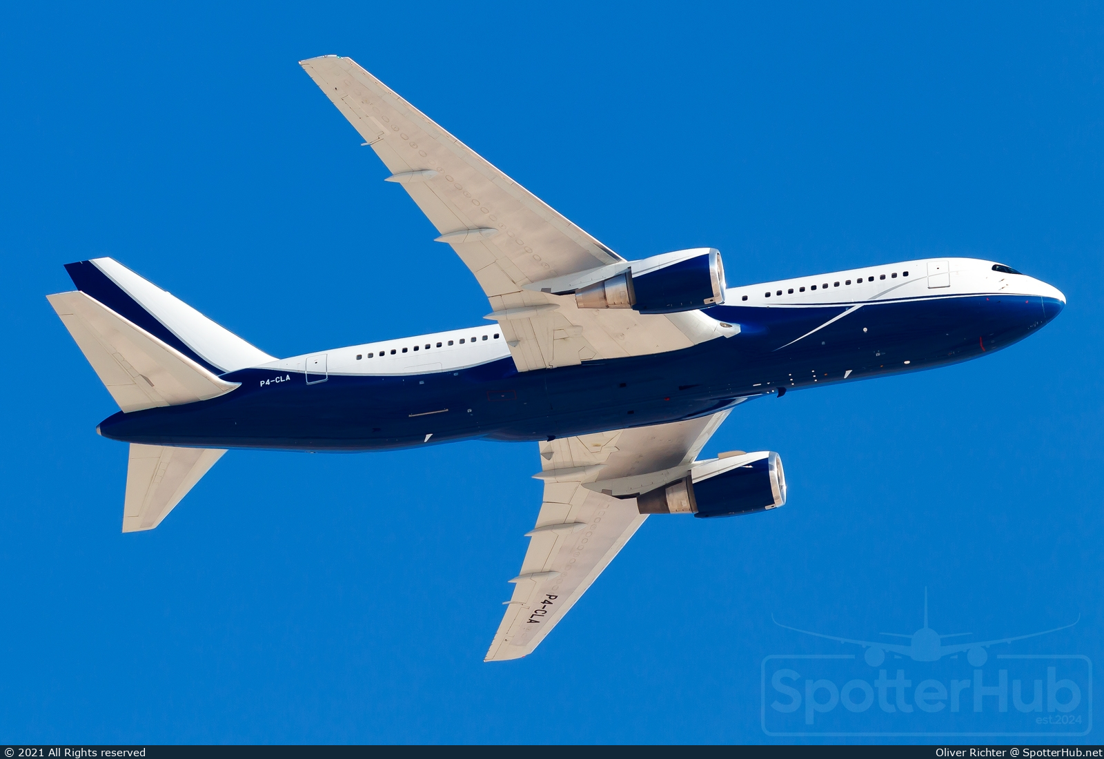 Photo of P4-CLA - Boeing 767-2DX(ER) operated by Comlux Aviation Aruba