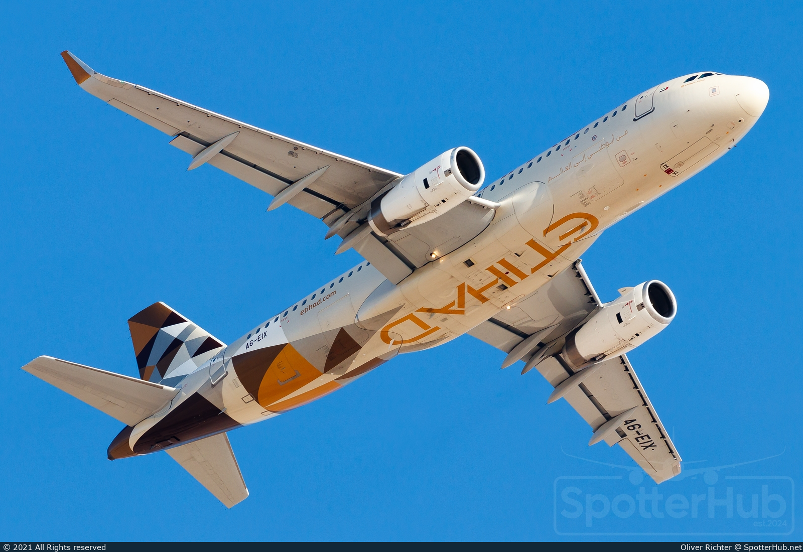 Photo of A6-EIX - Airbus A320-232 operated by Etihad Airways