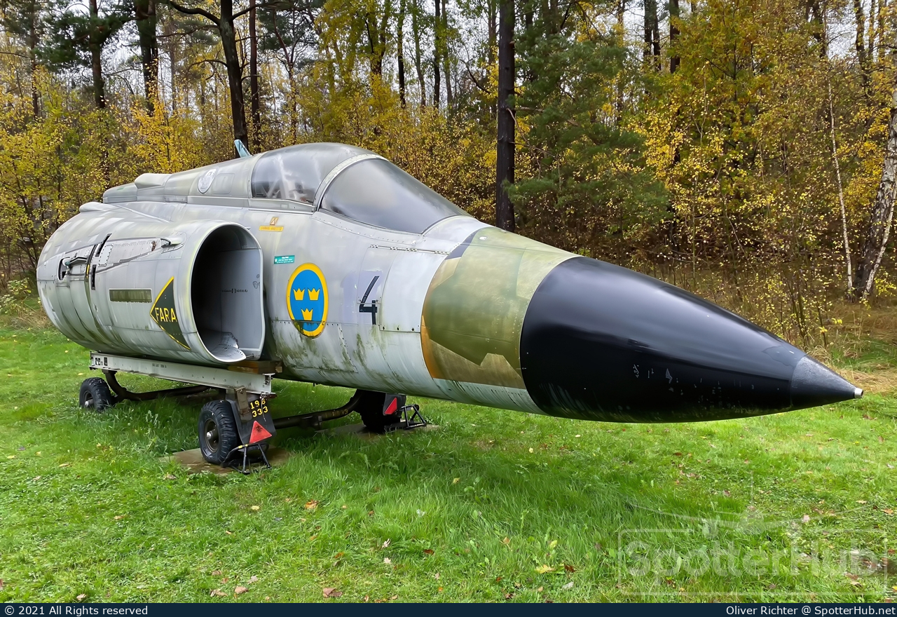 Photo of 37401 - Saab JA 37DI Viggen operated by Swedish Air Force