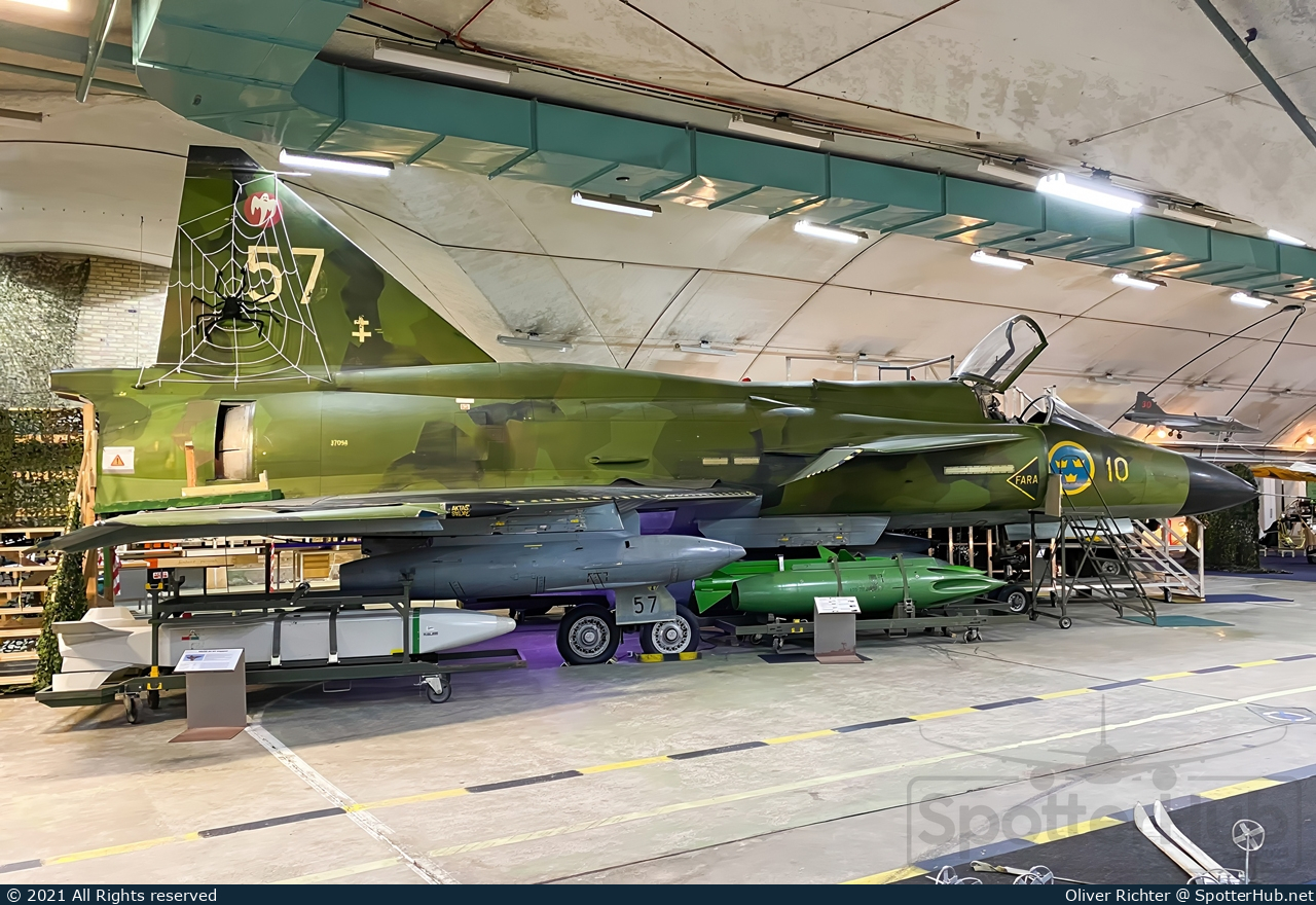 Photo of 37094 - Saab AJ 37 Viggen operated by Swedish Air Force