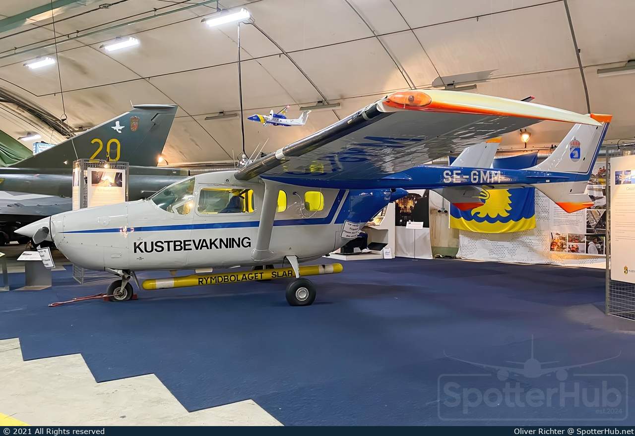 Photo of SE-GMM - Reims-Cessna FT337G Skymaster operated by Swedish Coast Guard - Kustbevakningen