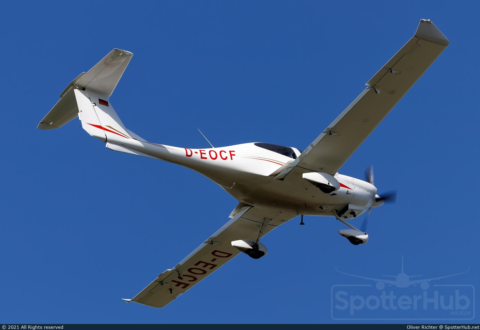 Photo of D-EOCF - Diamond DA40 Diamond Star operated by Fliegerclub Mühldorf