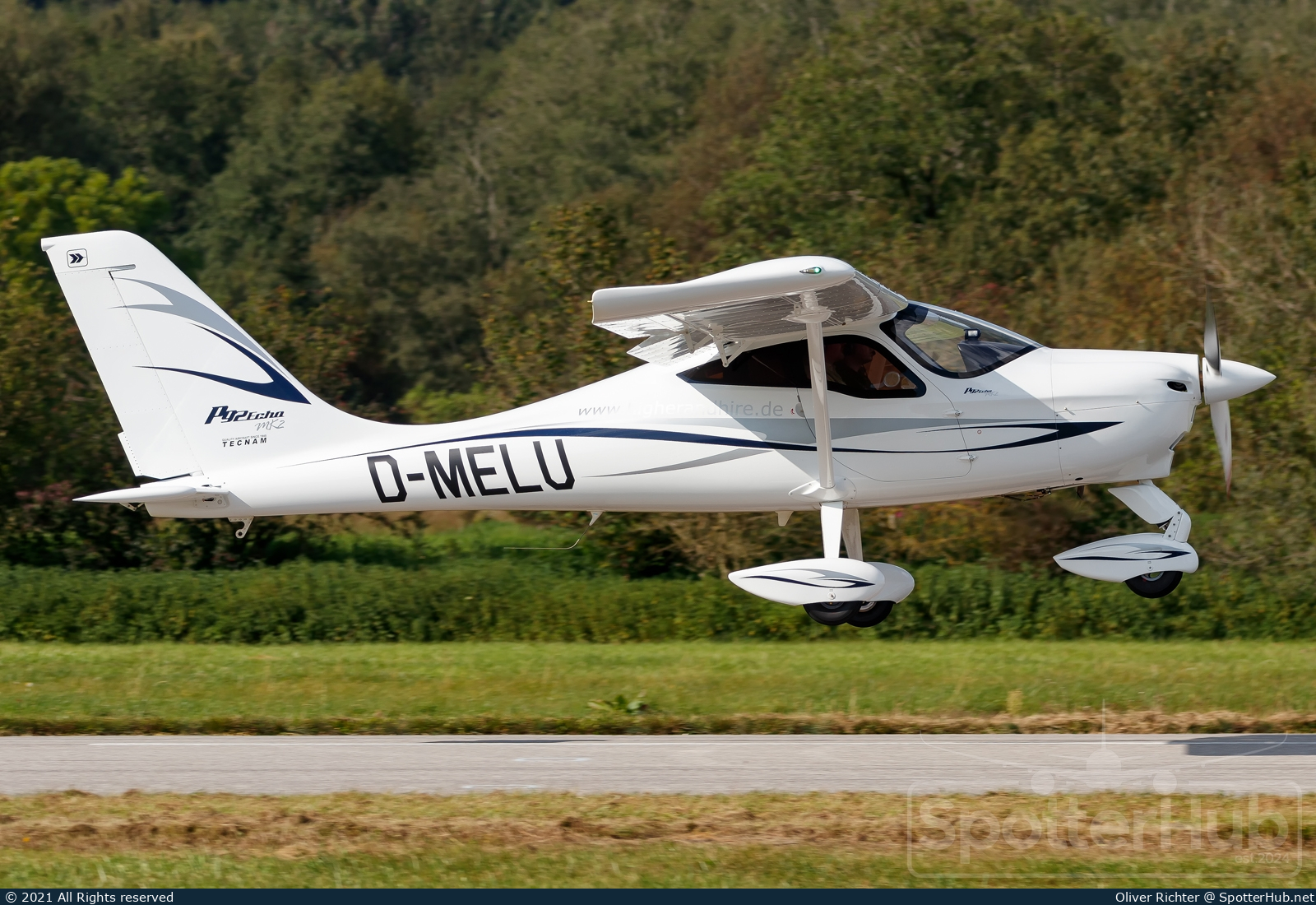 Photo of D-MELU - Tecnam P92 Echo Mk.II operated by Higher and Hire