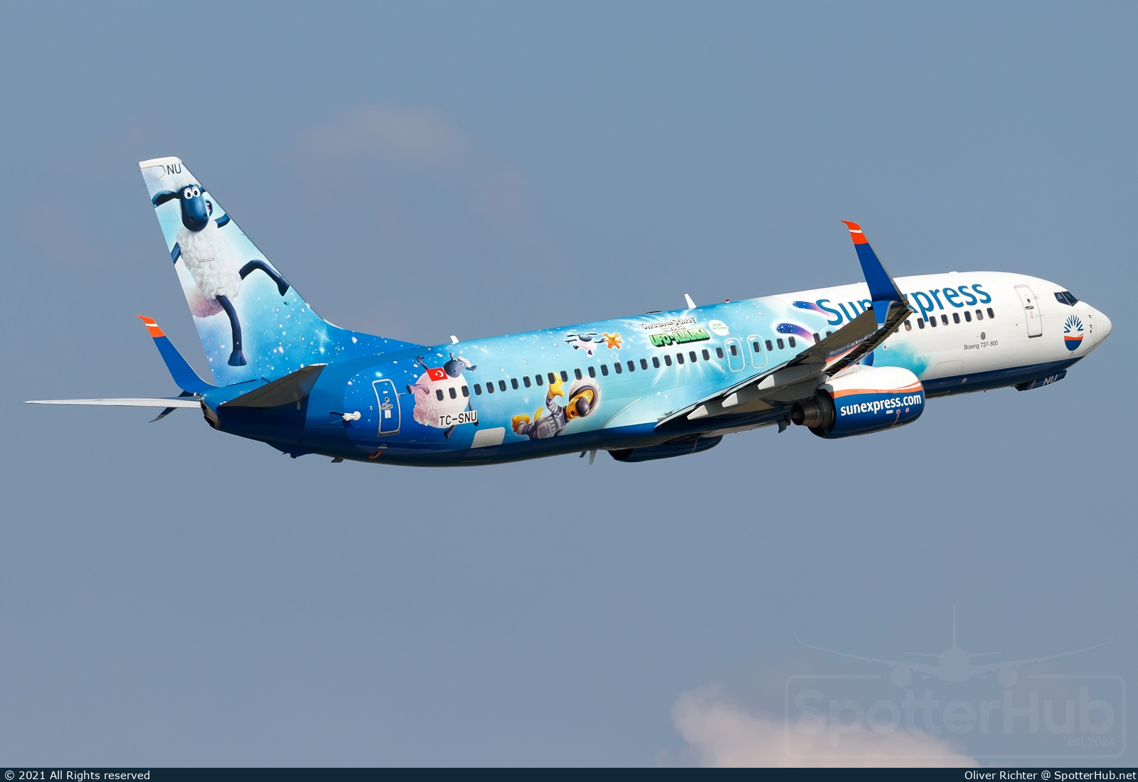 Photo of TC-SNU - Boeing 737-8HC operated by SunExpress