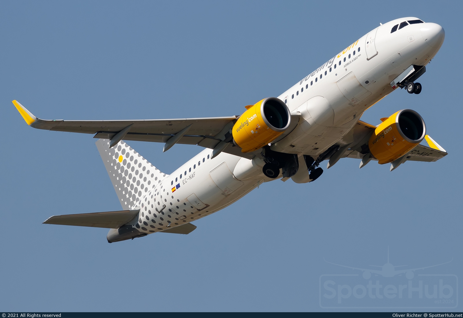 Photo of EC-NAF - Airbus A320-271N operated by Vueling