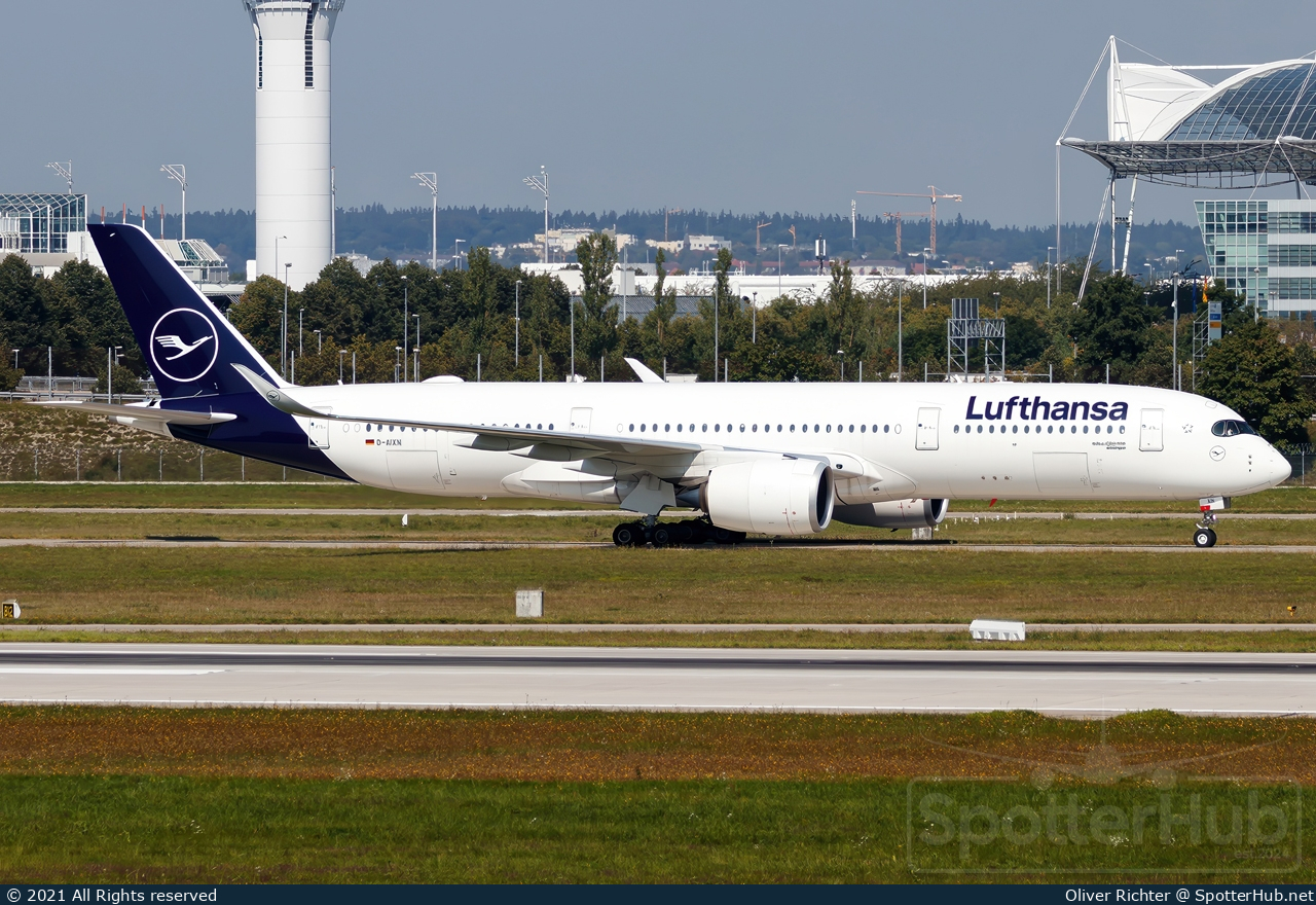 Photo of D-AIXN - Airbus A350-941 operated by Lufthansa