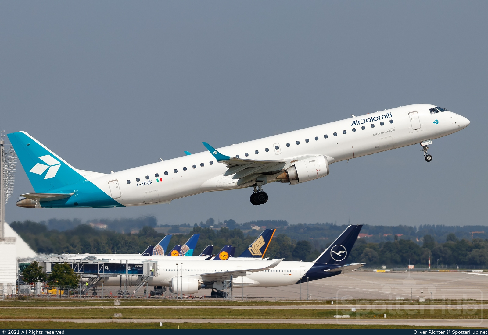 Photo of I-ADJK - Embraer ERJ-195LR operated by Air Dolomiti