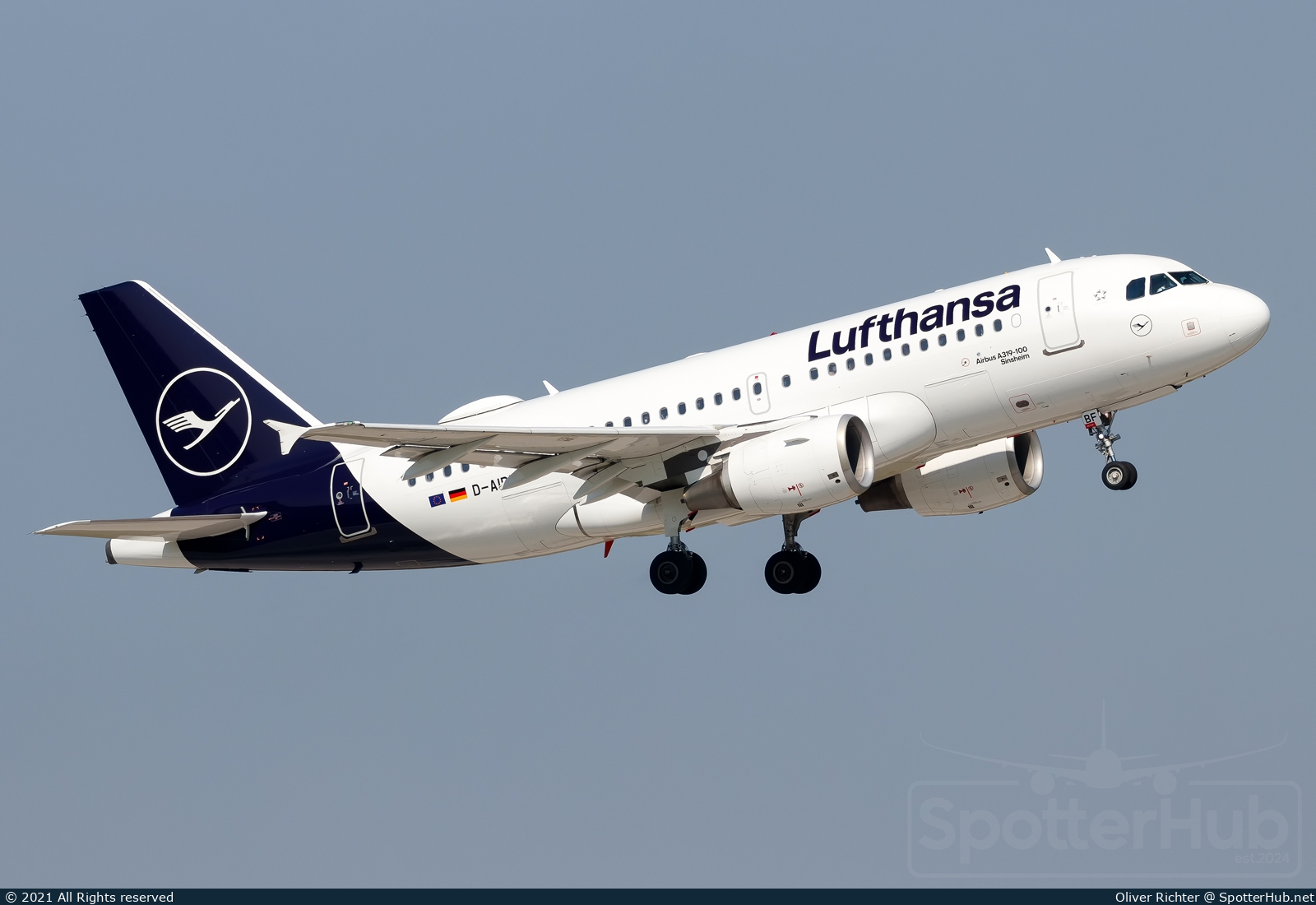 Photo of D-AIBF - Airbus A319-112 operated by Lufthansa