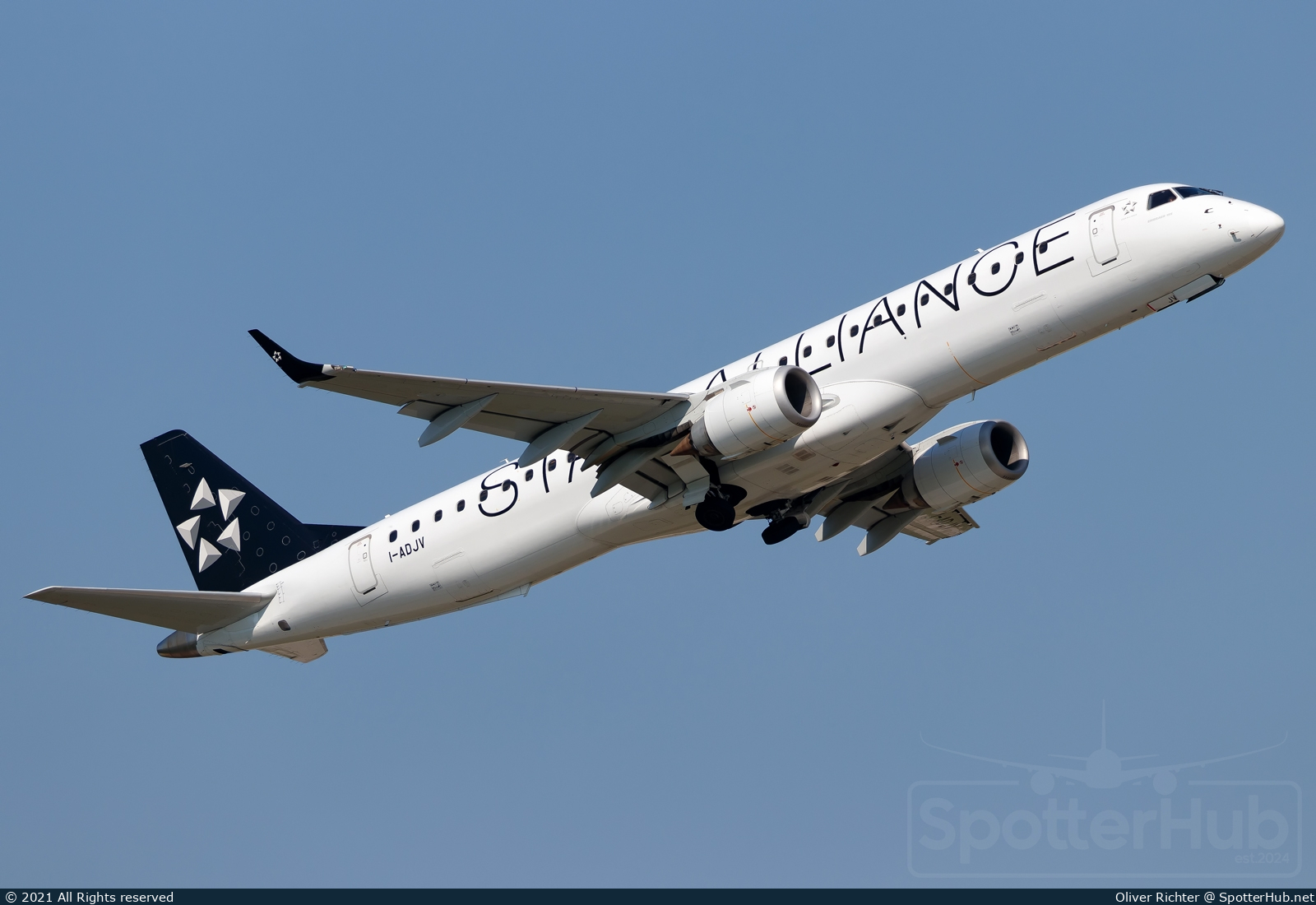 Photo of I-ADJV - Embraer ERJ-195LR operated by Air Dolomiti