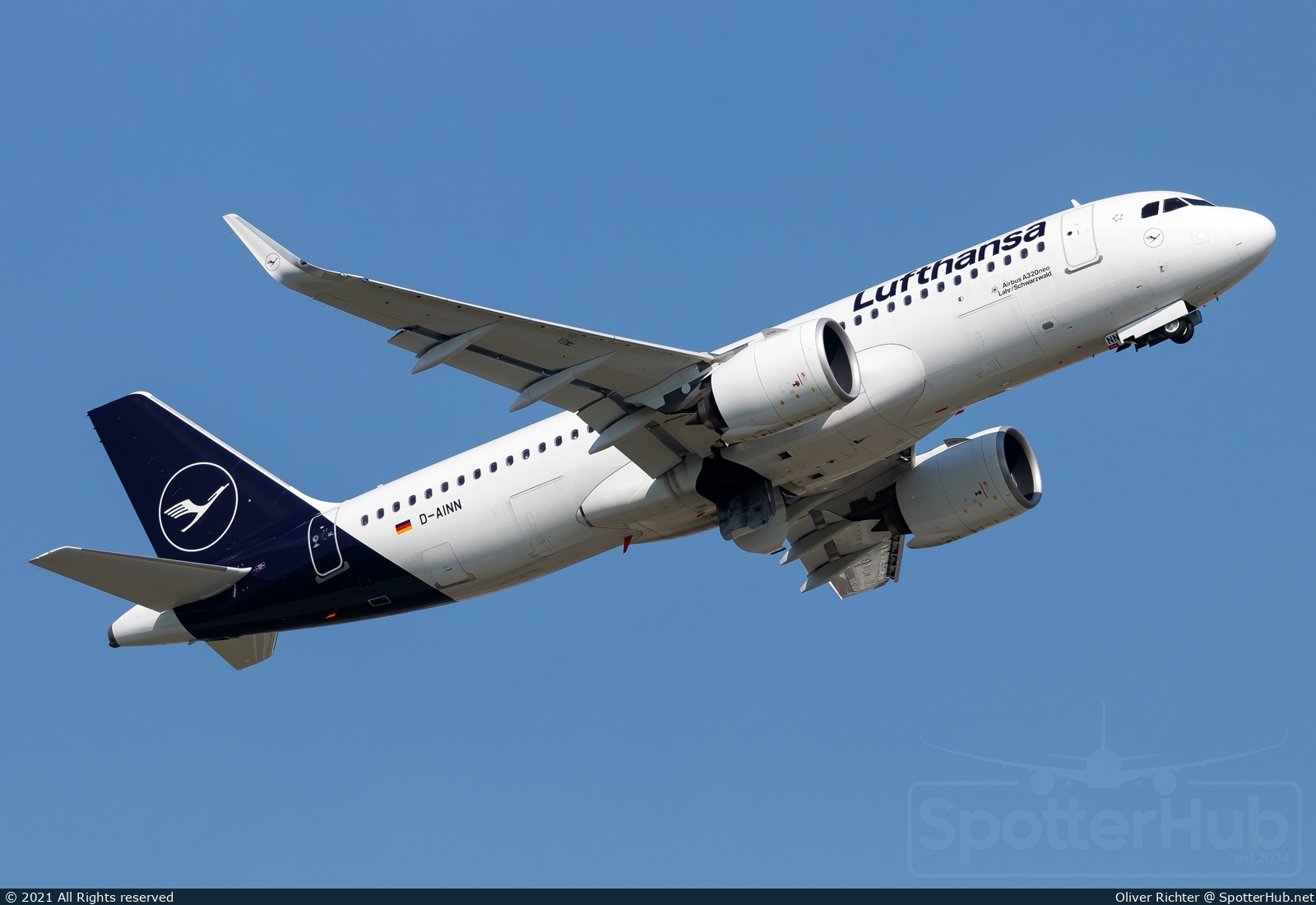 Photo of D-AINN - Airbus A320-271N operated by Lufthansa