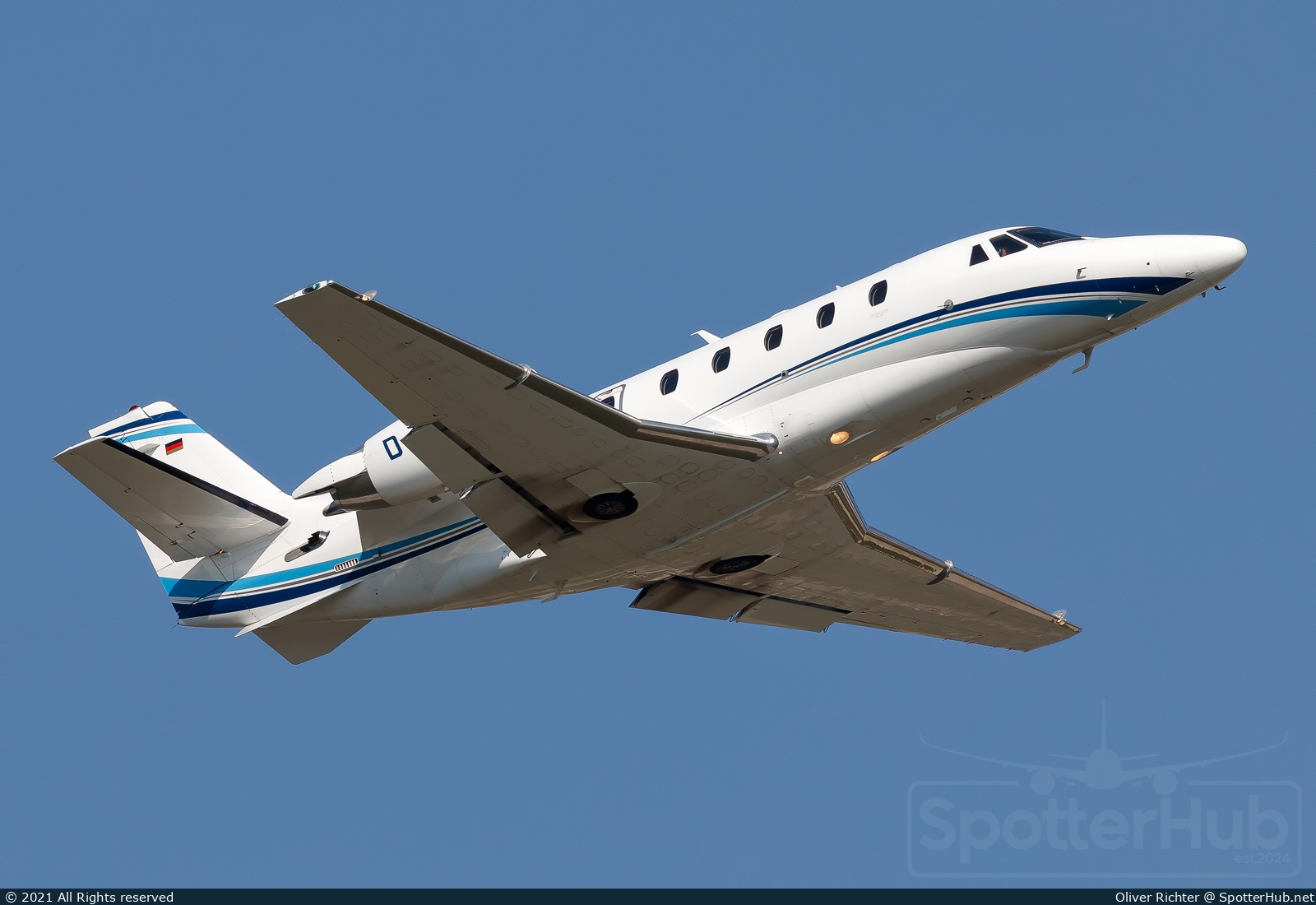 Photo of D-CEFO - Cessna 560XL Citation XLS+ operated by Air Hamburg