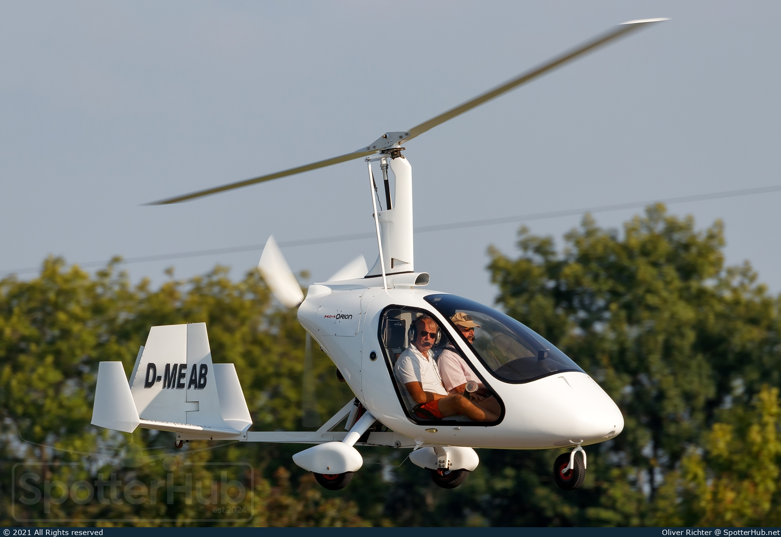 Photo of D-MEAB - Magni Gyro M-24 Orion operated by Private