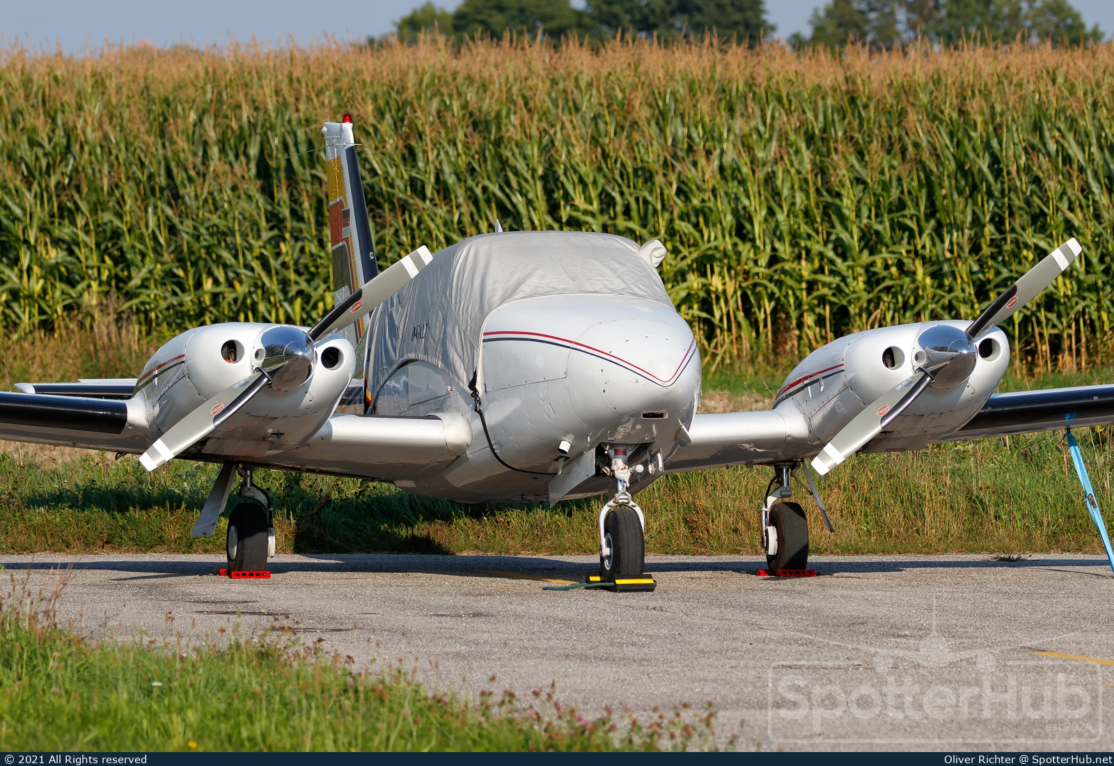 Photo of D-GALF - Piper PA-30-160 Twin Comanche C operated by Private