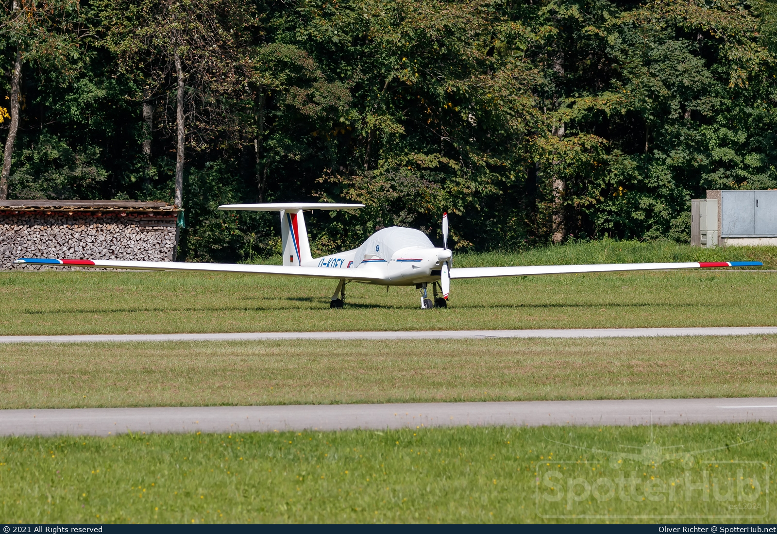 Photo of D-KOFY - Valentin Taifun 17E operated by Luftsportverein Osthofen