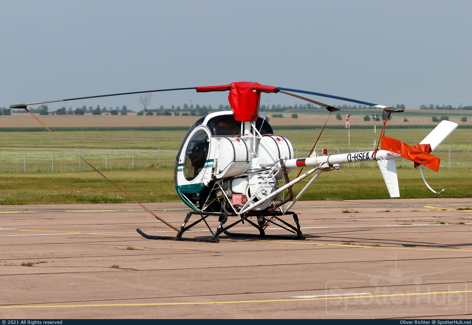 Photo of D-HSEA - Schweizer 300C operated by S.P. Luftbild