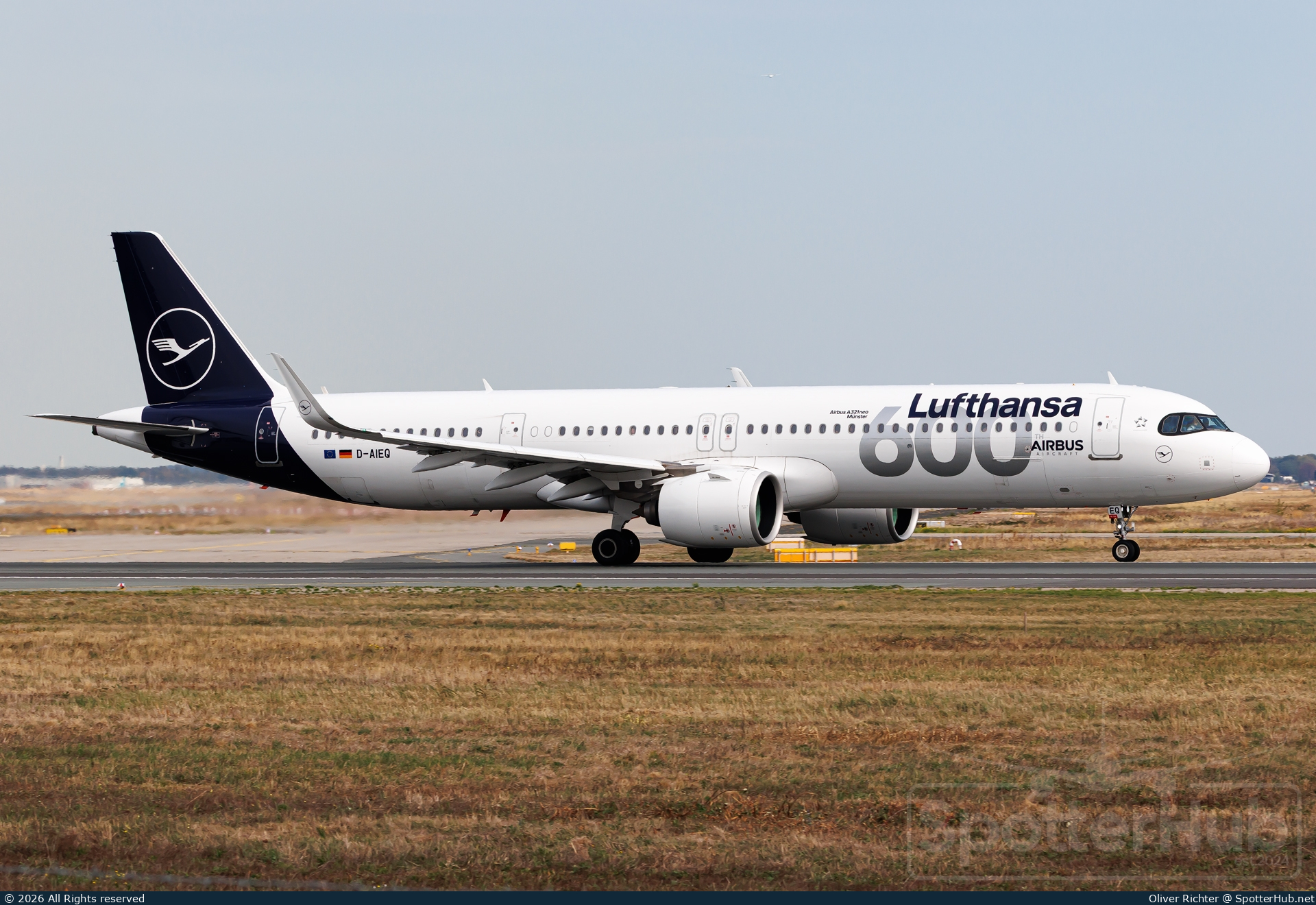 Photo of D-AIEQ - Airbus A321-271NX operated by Lufthansa