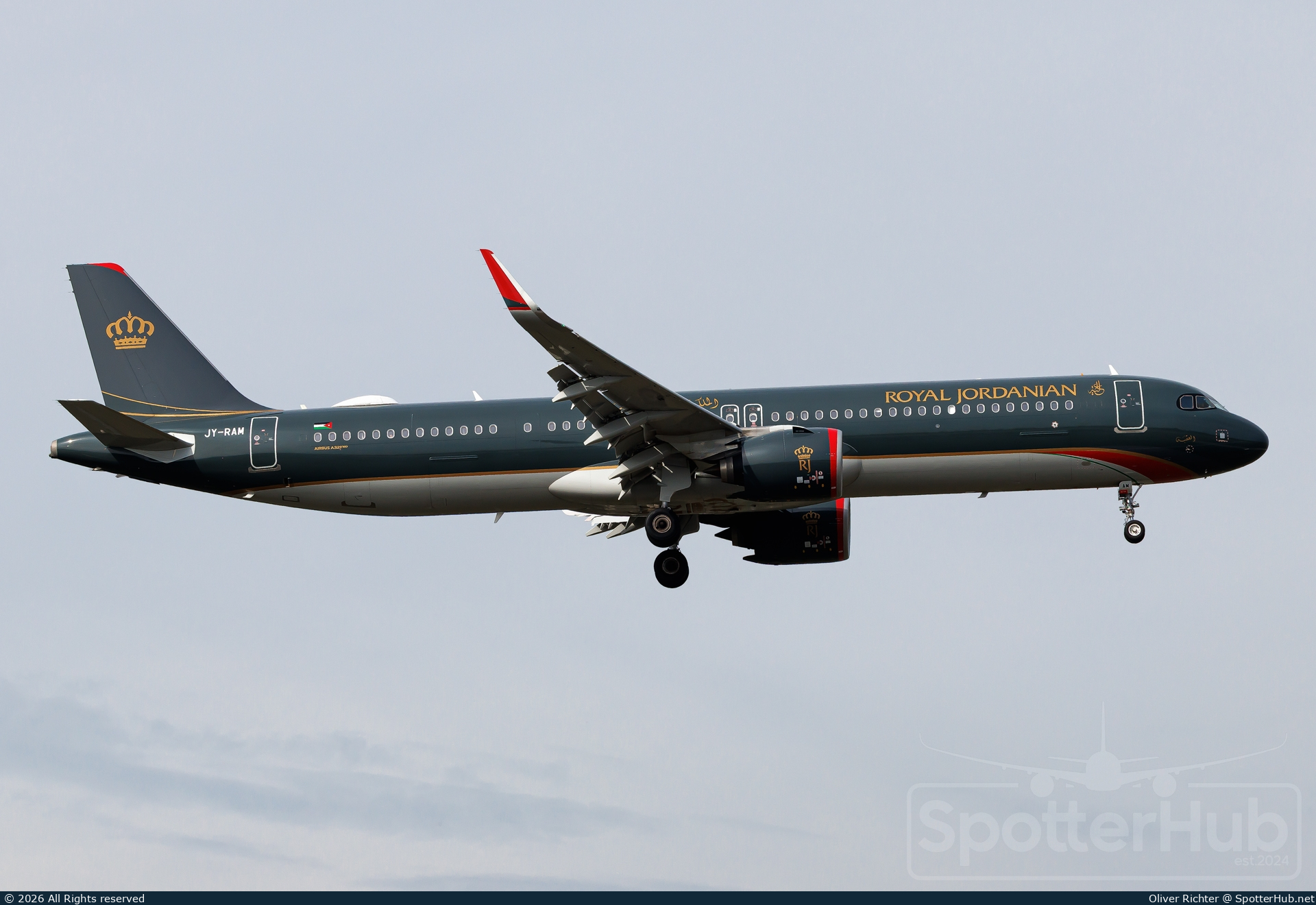 Photo of JY-RAM - Airbus A321-271NX operated by Royal Jordanian Airlines