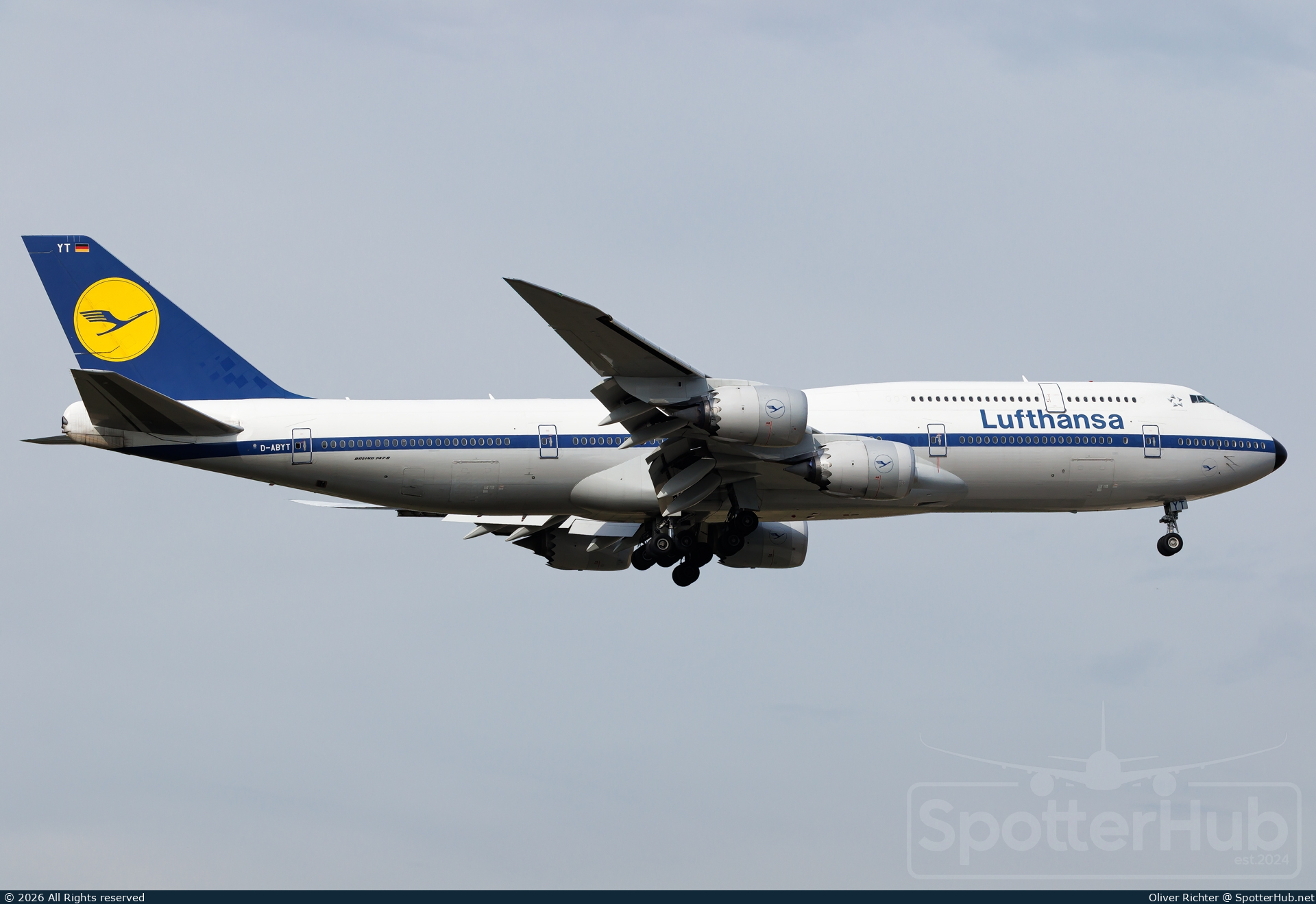 Photo of D-ABYT - Boeing 747-830 operated by Lufthansa