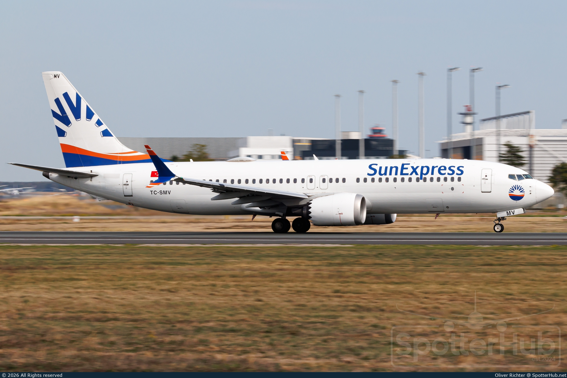 Photo of TC-SMV - Boeing 737 MAX 8 operated by SunExpress