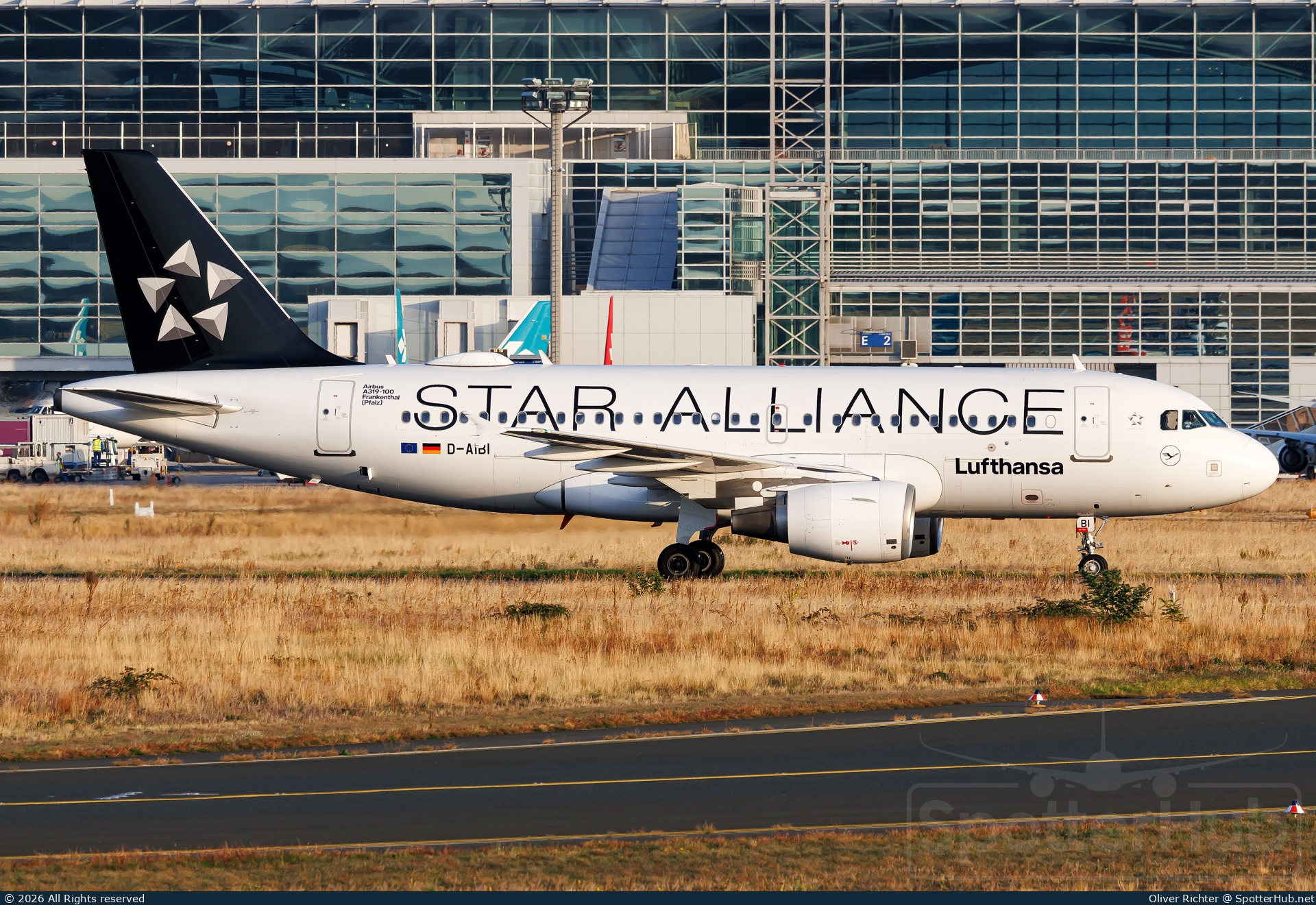 Photo of D-AIBI - Airbus A319-112 operated by Lufthansa