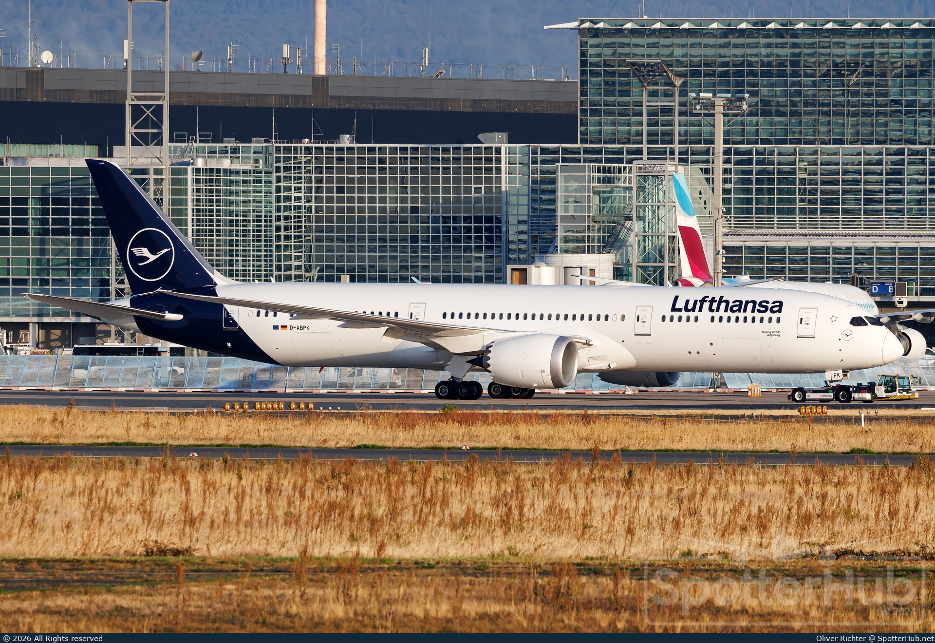 Photo of D-ABPK - Boeing 787-9 Dreamliner operated by Lufthansa