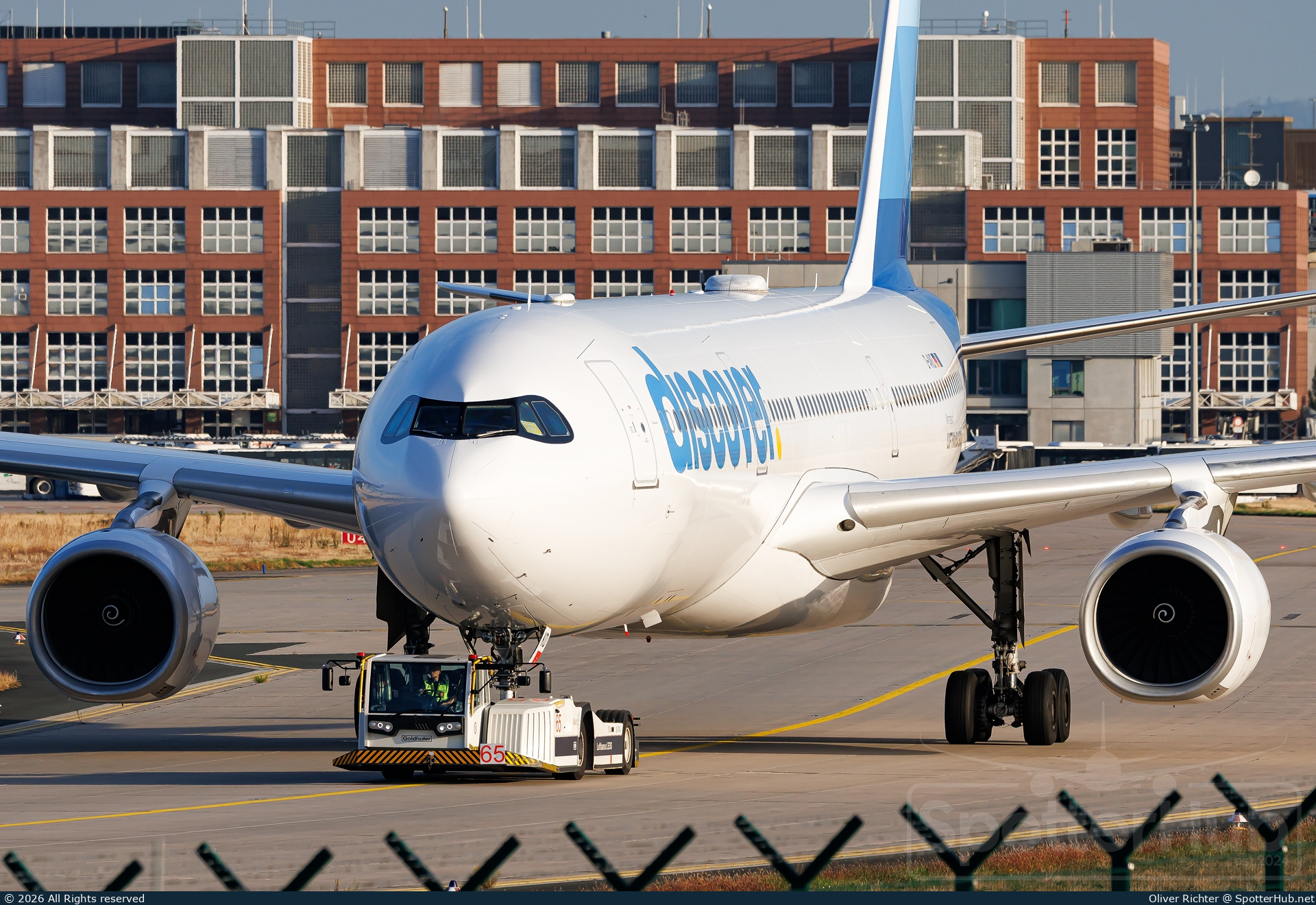 Photo of D-AIKD - Airbus A330-343 operated by Discover Airlines