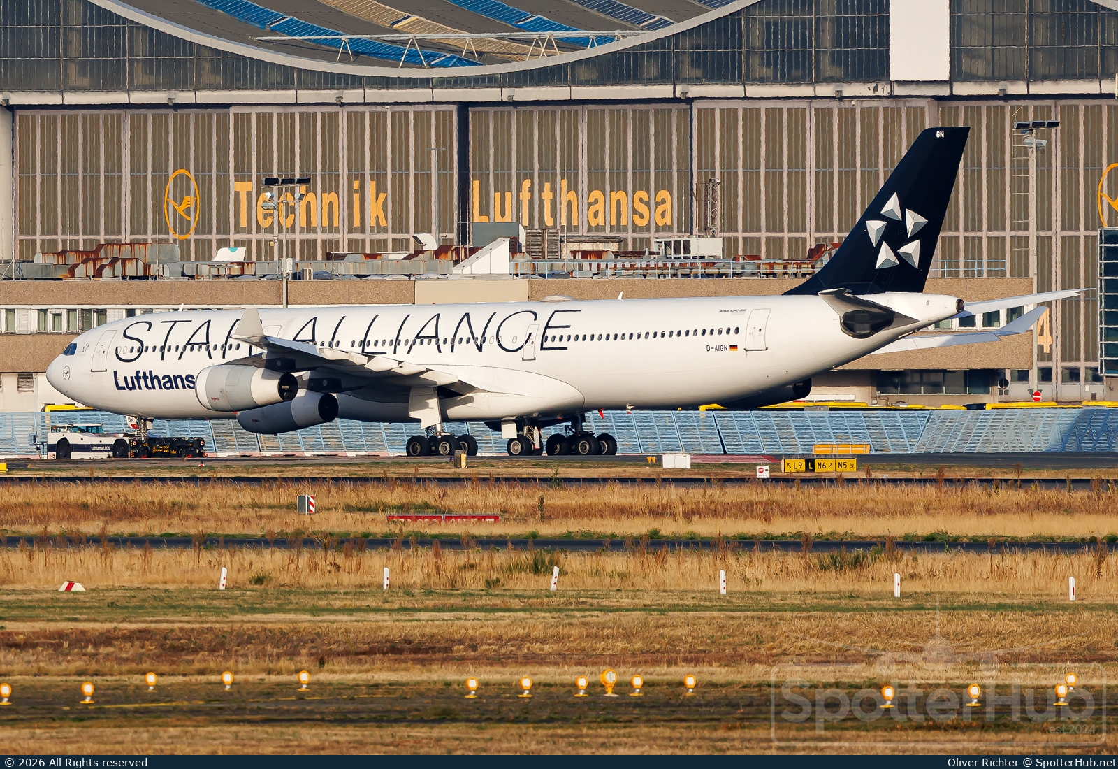 Photo of D-AIGN - Airbus A340-313 operated by Lufthansa